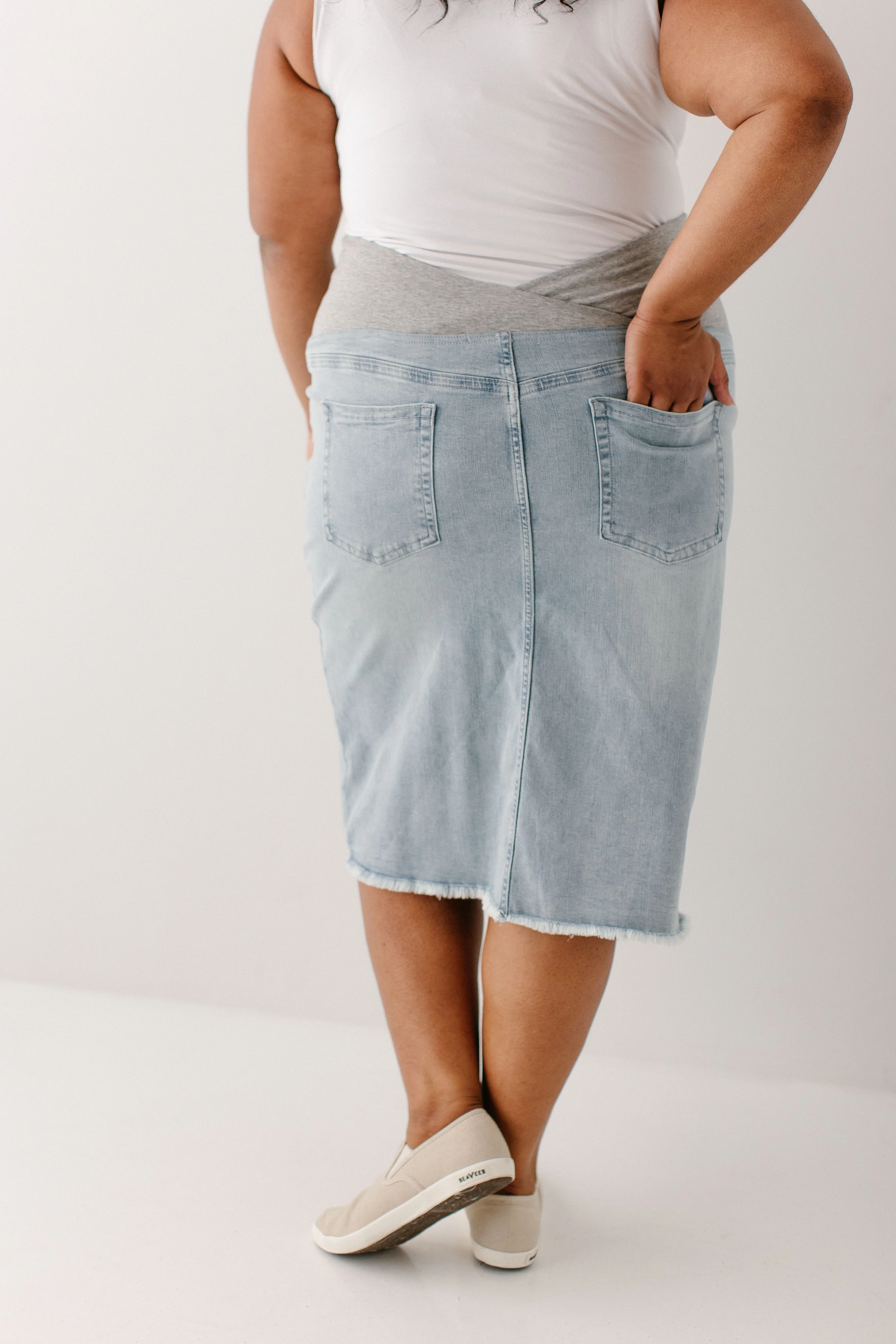 Alanna Maternity Stretch Denim Skirt - Image 10