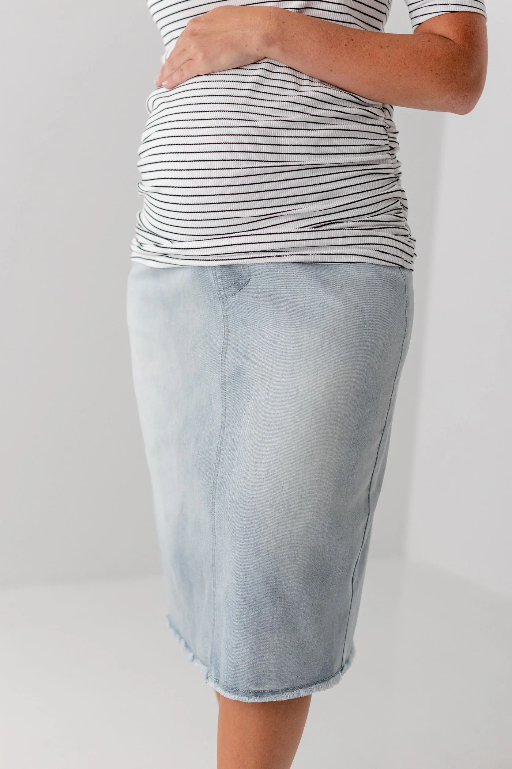 Alanna Maternity Stretch Denim Skirt - Image 8