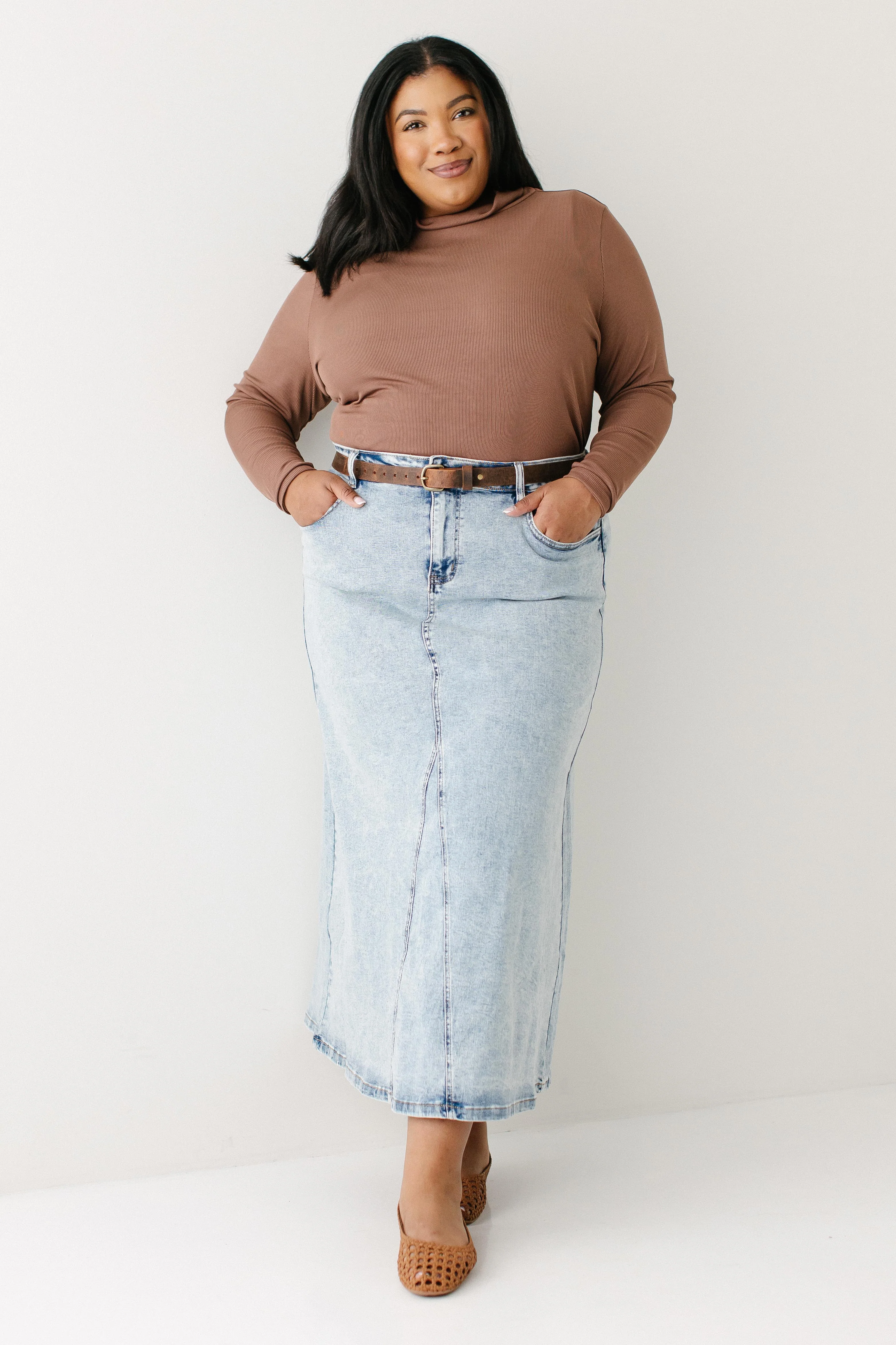 Brooklyn Stretch Denim Maxi Skirt in Vintage Wash - Image 9