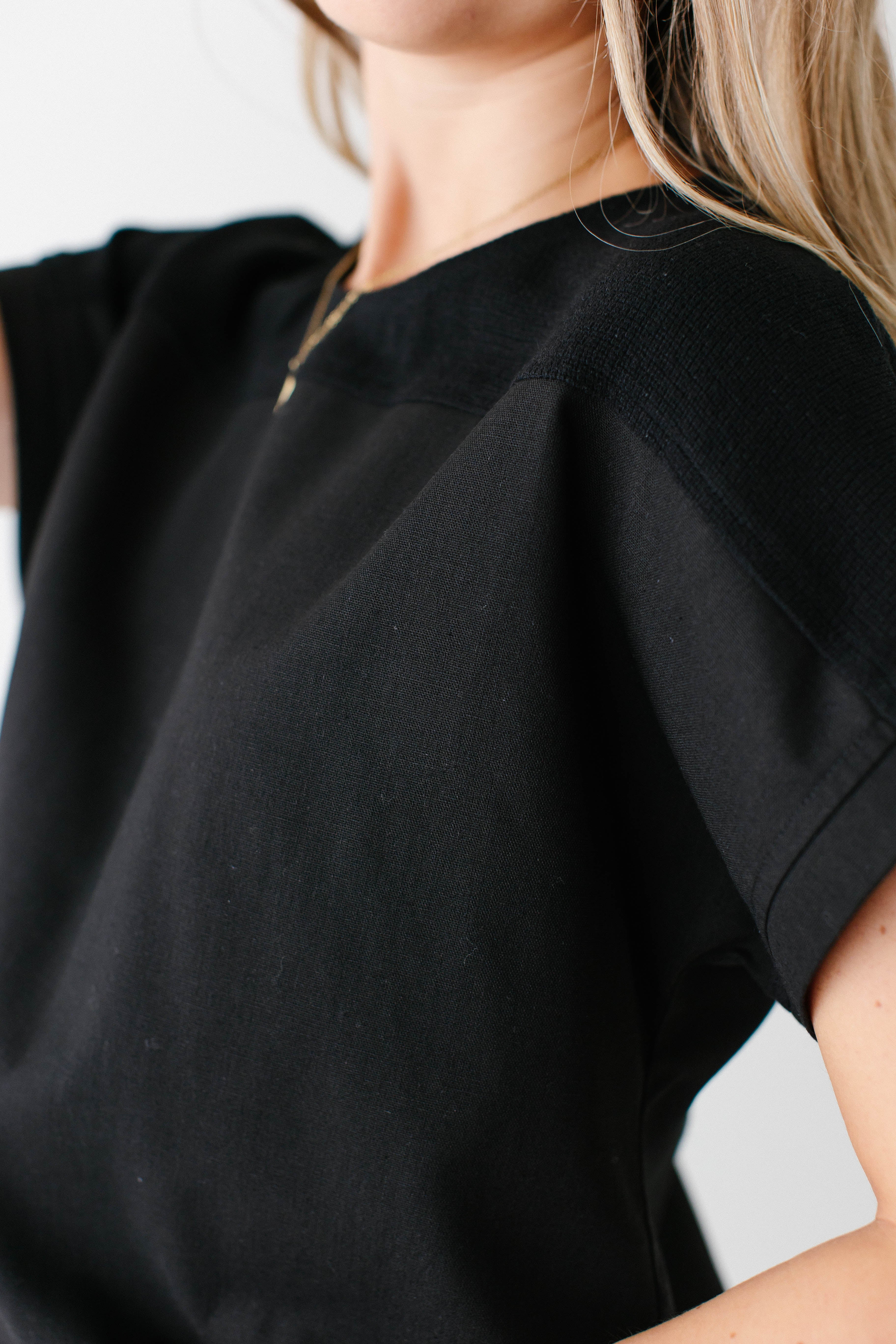 Callie Linen Blend Dolman Sleeve Top FINAL SALE - Image 5