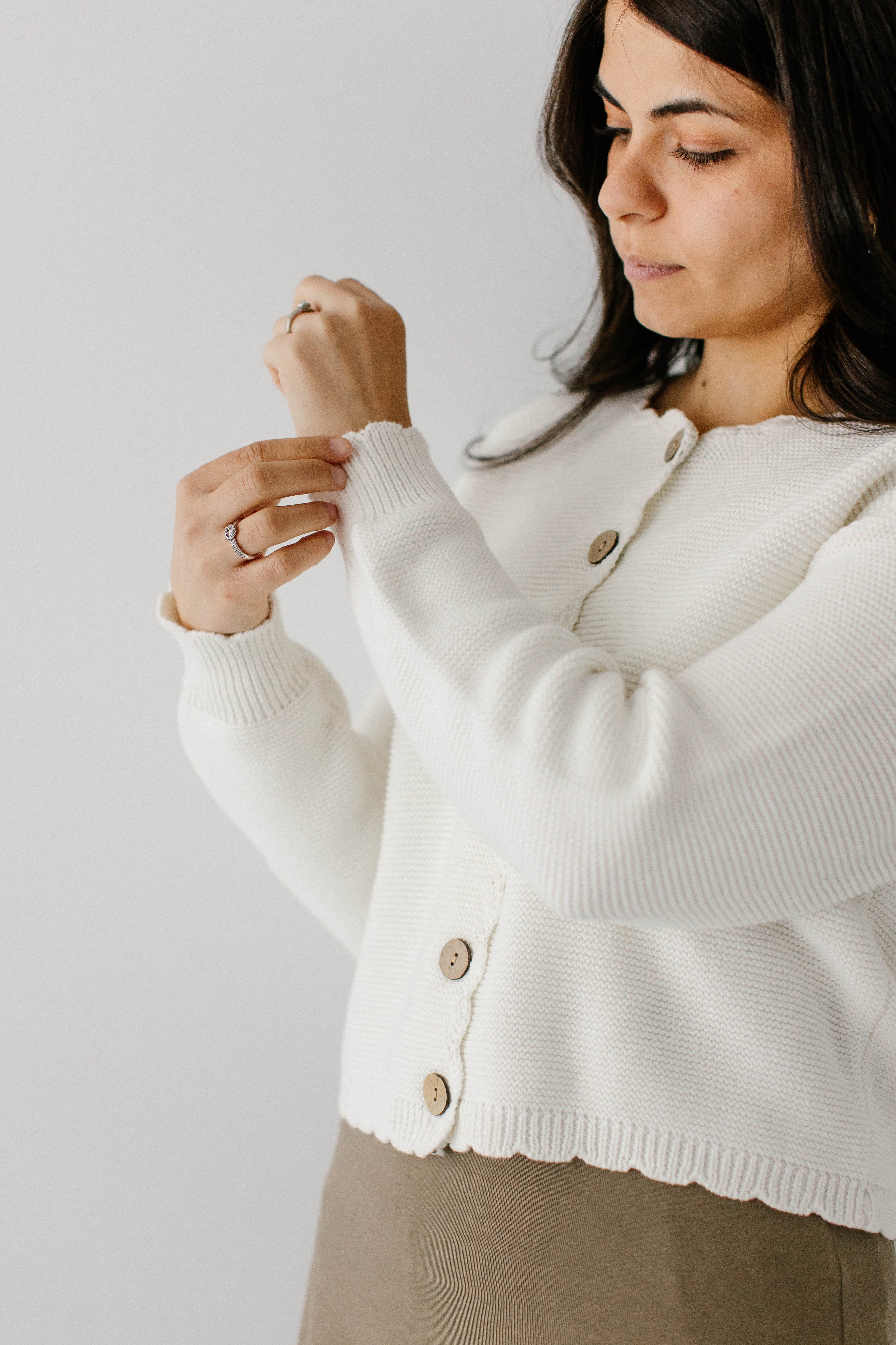 Cherie Scallop Edge Cardigan - Image 4