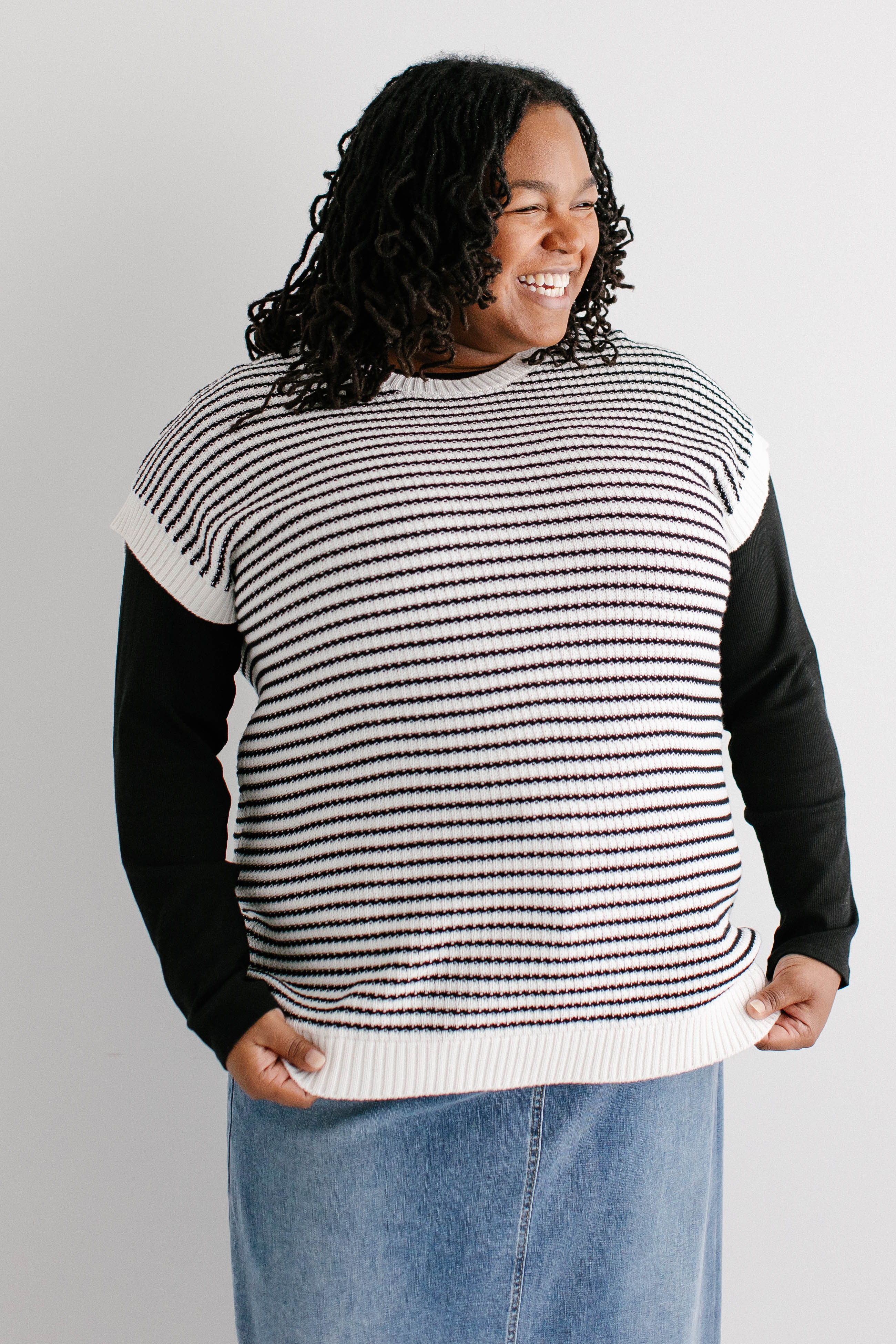 Colbie Striped Sweater Vest - Image 10