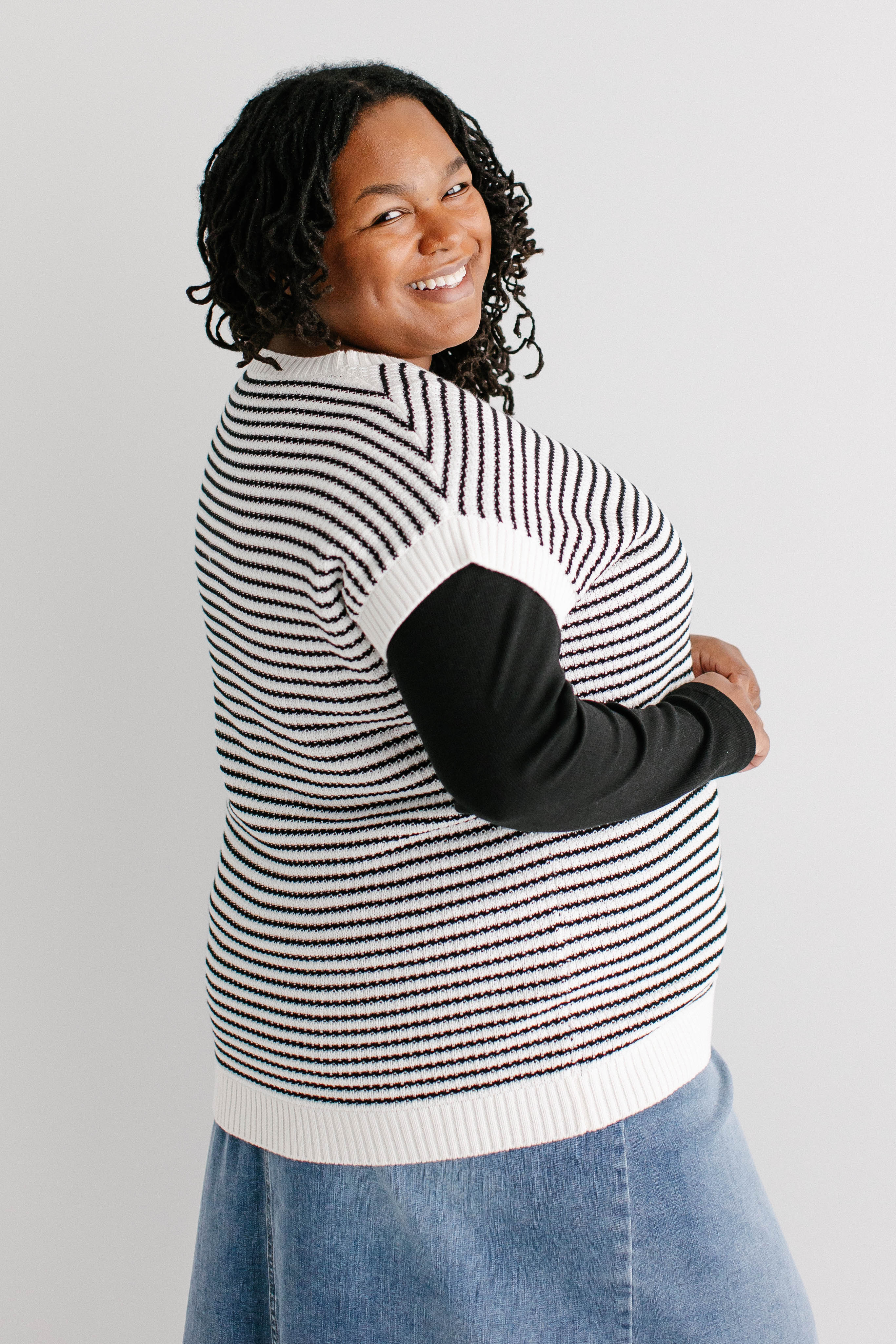 Colbie Striped Sweater Vest - Image 8