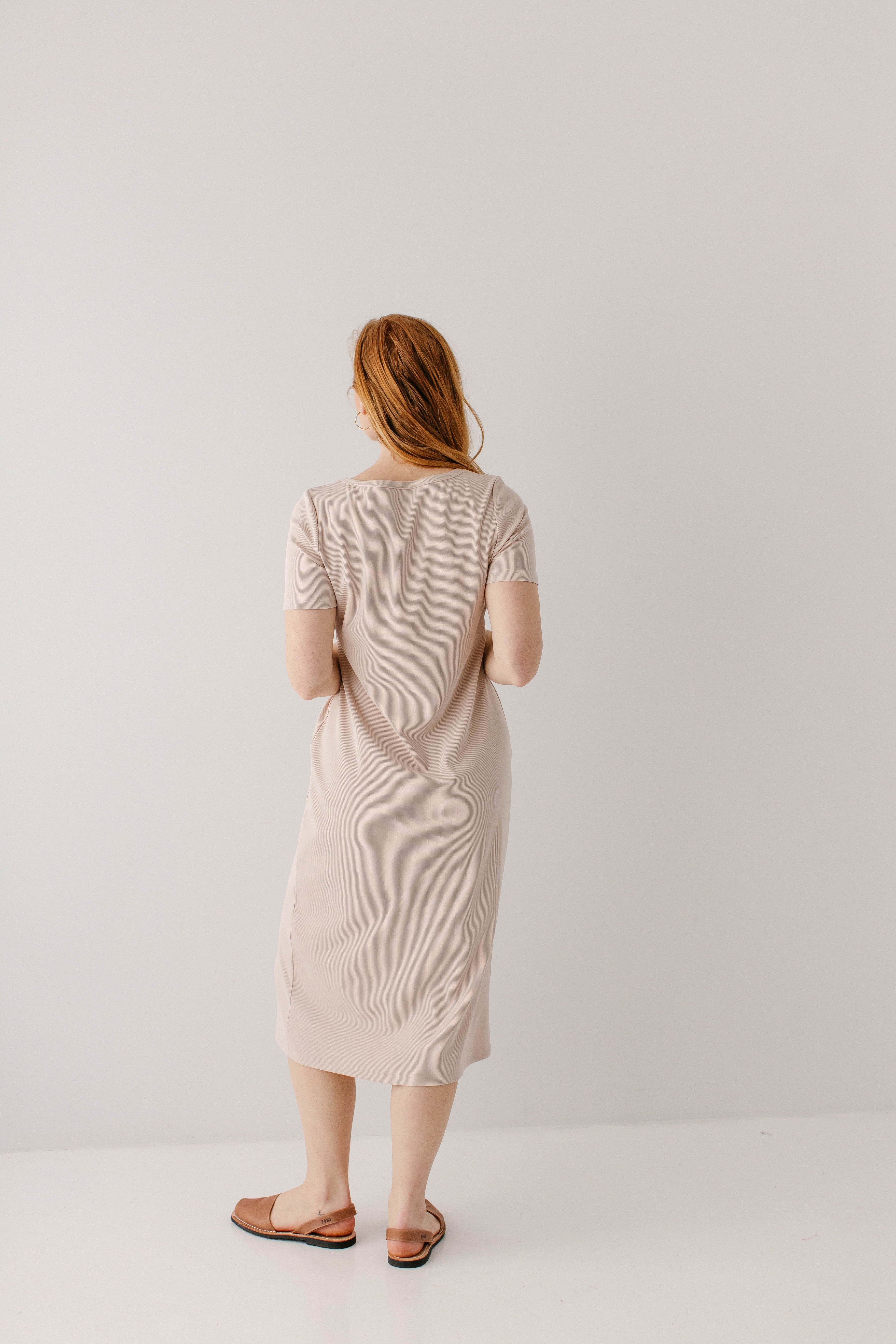 Constance Short Sleeve Ribbed Midi Dress - Image 15