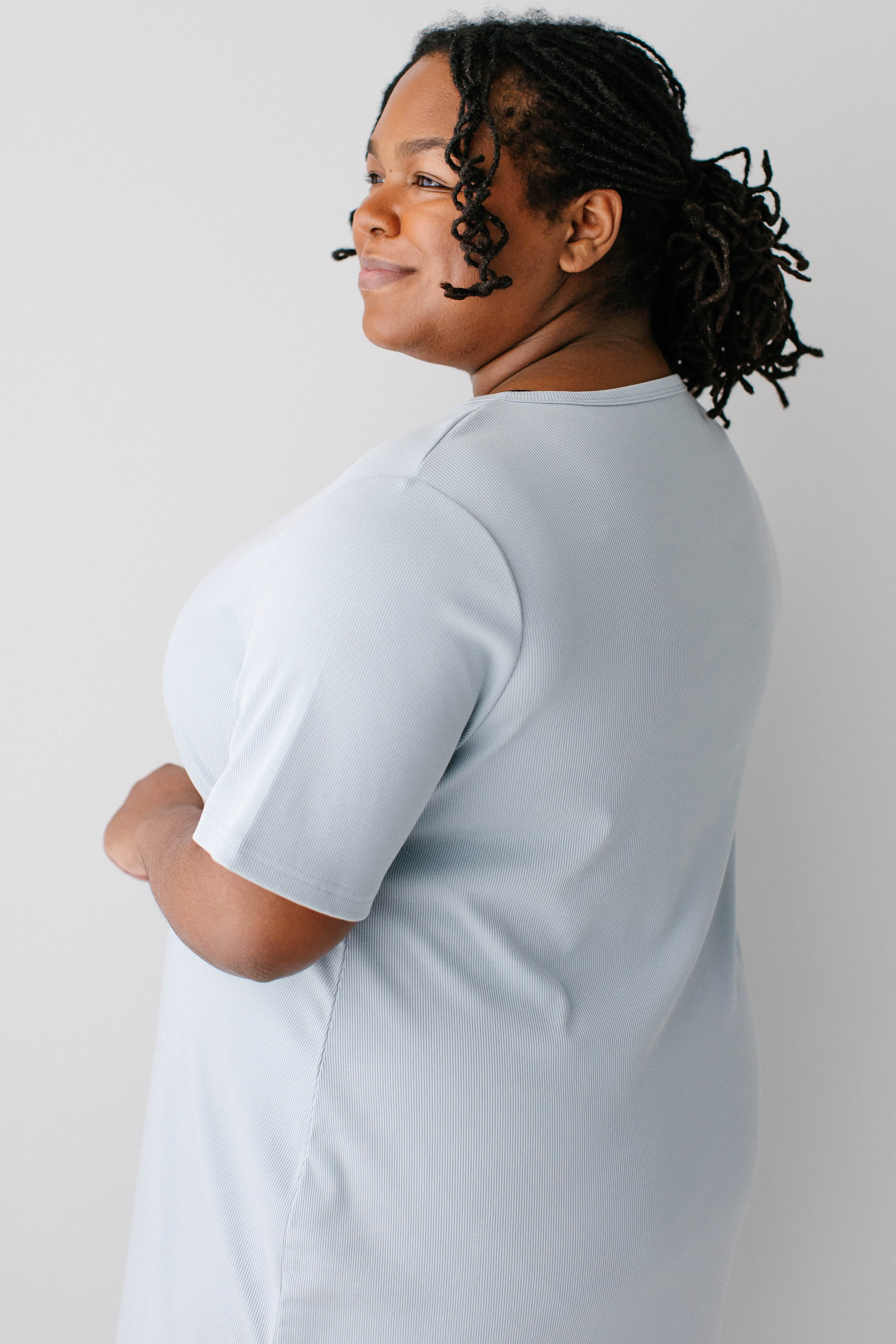 Constance Short Sleeve Ribbed Midi Dress - Image 33