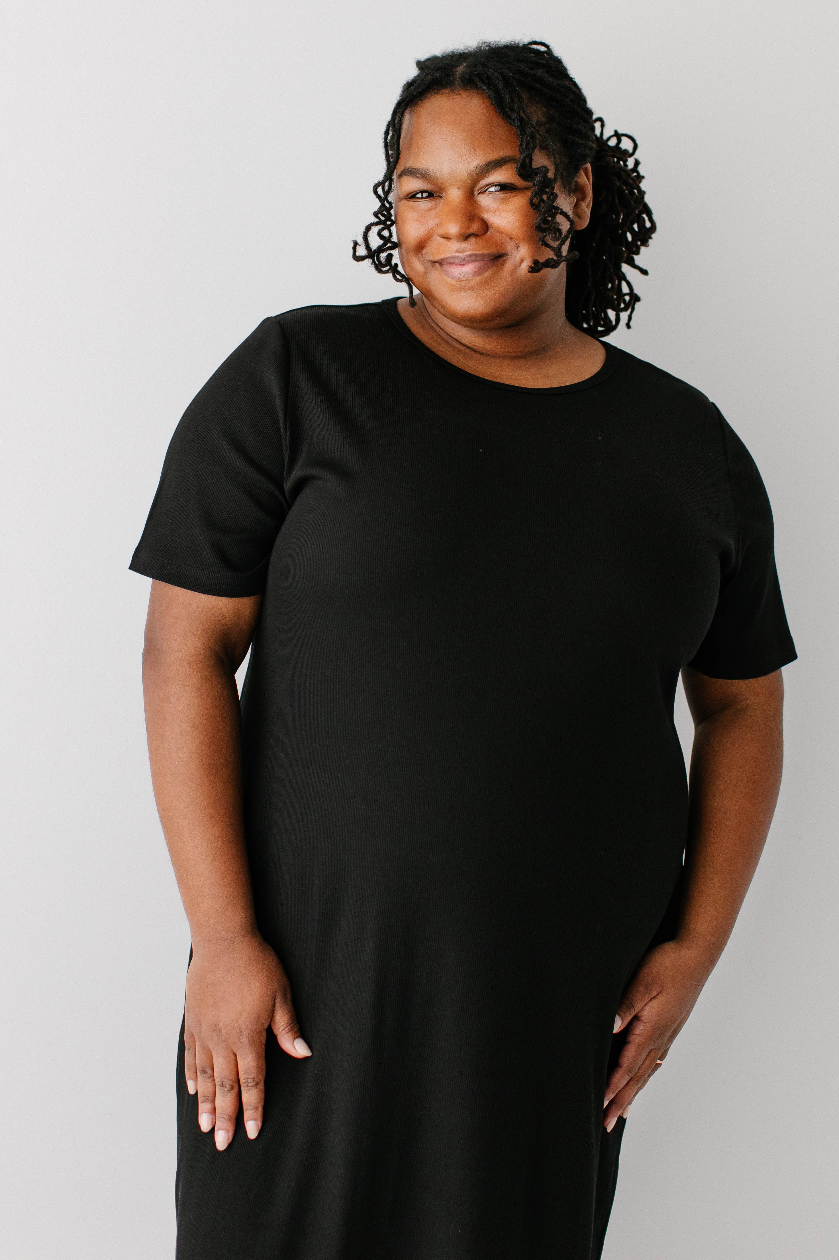 Constance Short Sleeve Ribbed Midi Dress - Image 39