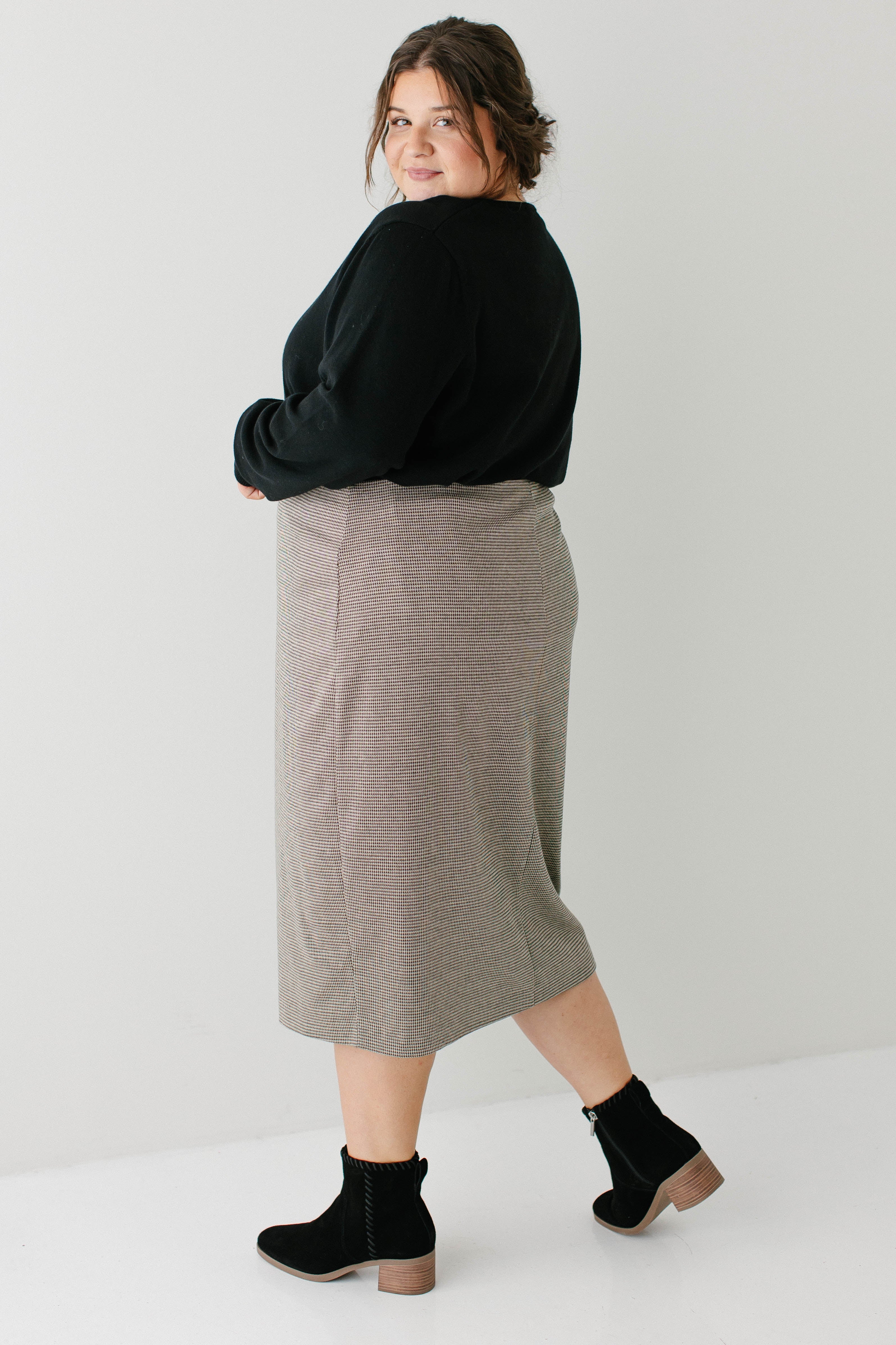 Corryn Houndstooth Pencil Midi Skirt FINAL SALE - Image 12