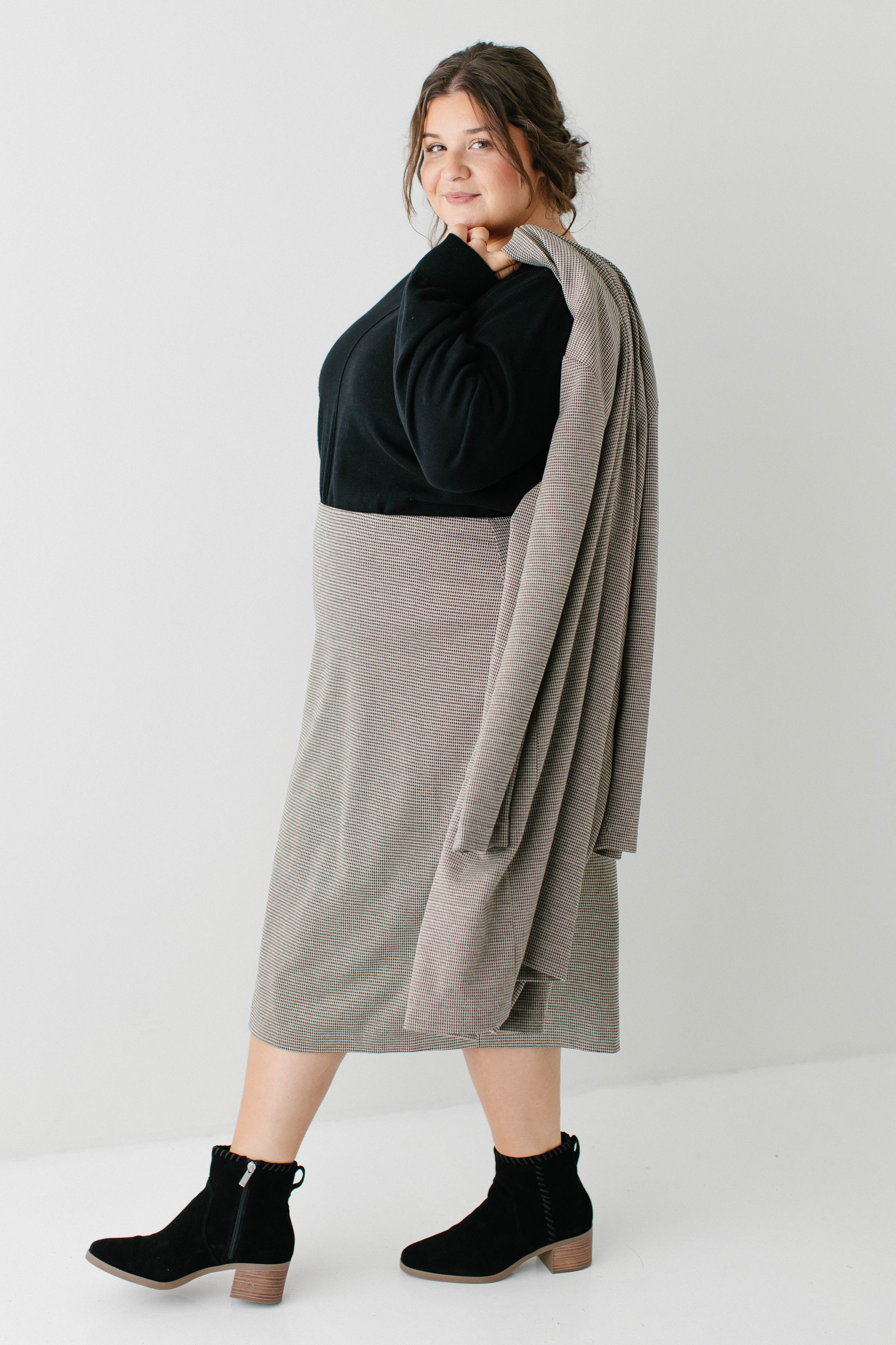 Corryn Houndstooth Pencil Midi Skirt FINAL SALE - Image 8