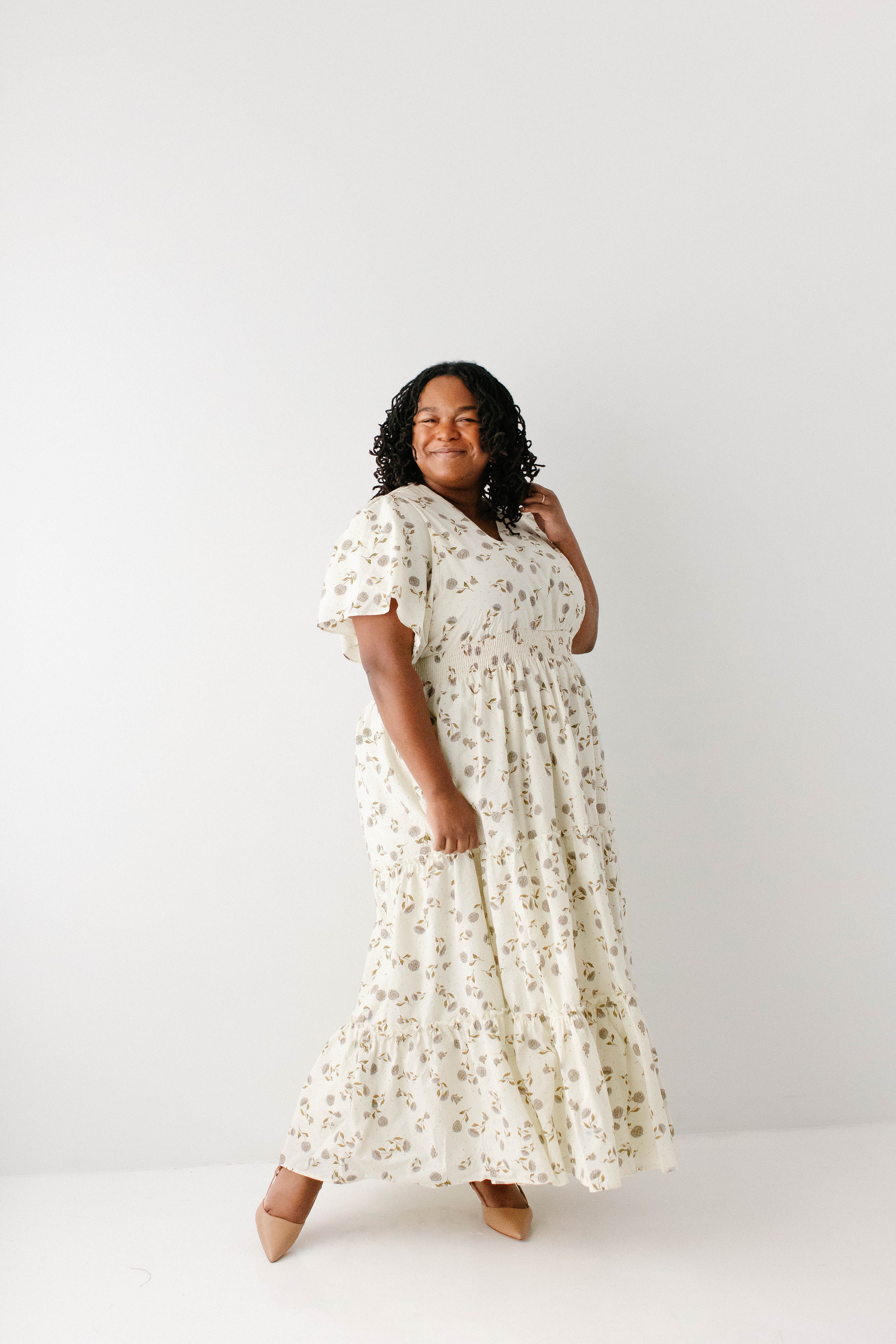 Elizabeth Hydrangea Floral Tiered Maxi Dress - Image 9