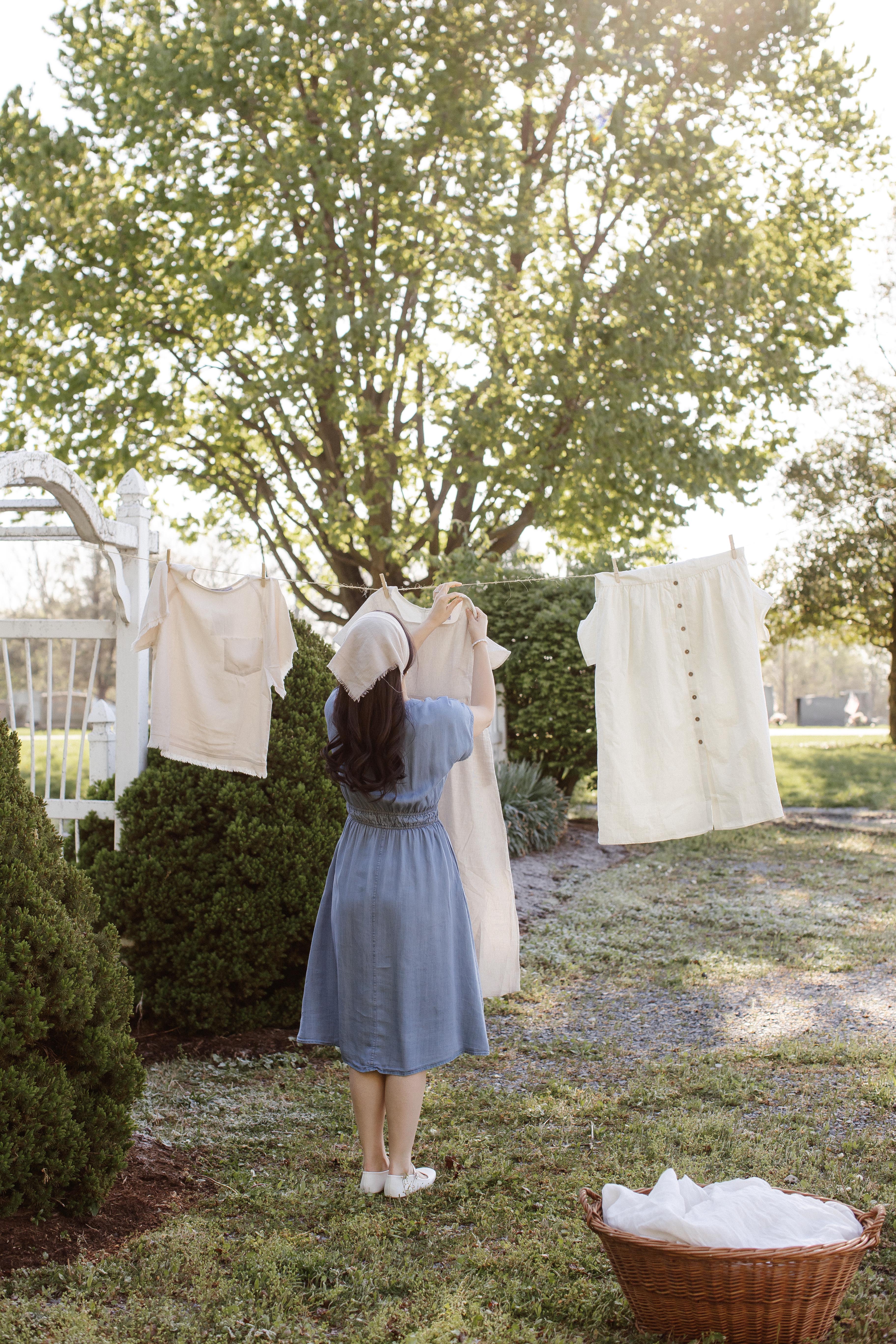 Emilia Pleated Chambray Midi Dress - Image 15