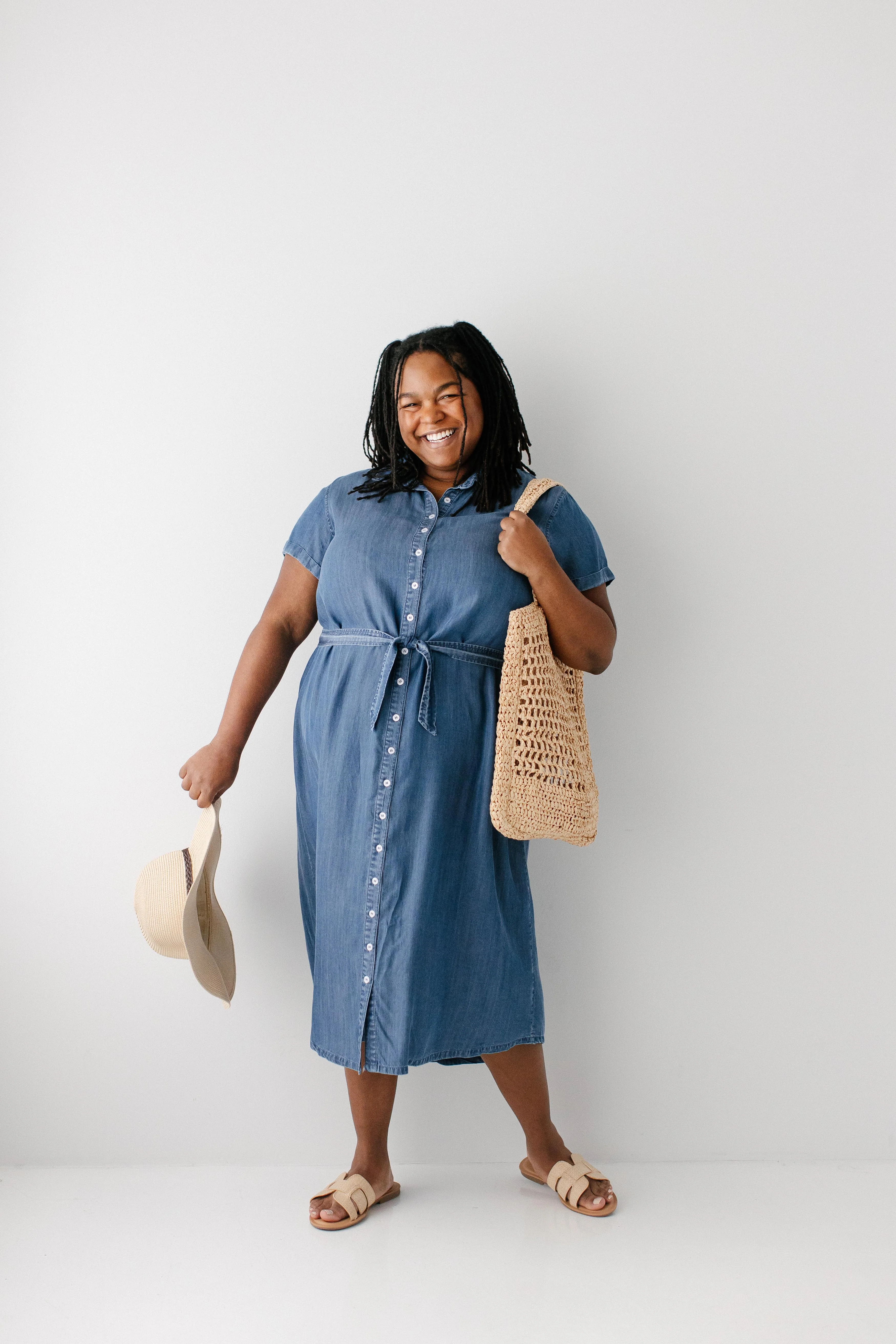 Evelyn Chambray Button Down Midi Dress - Image 11