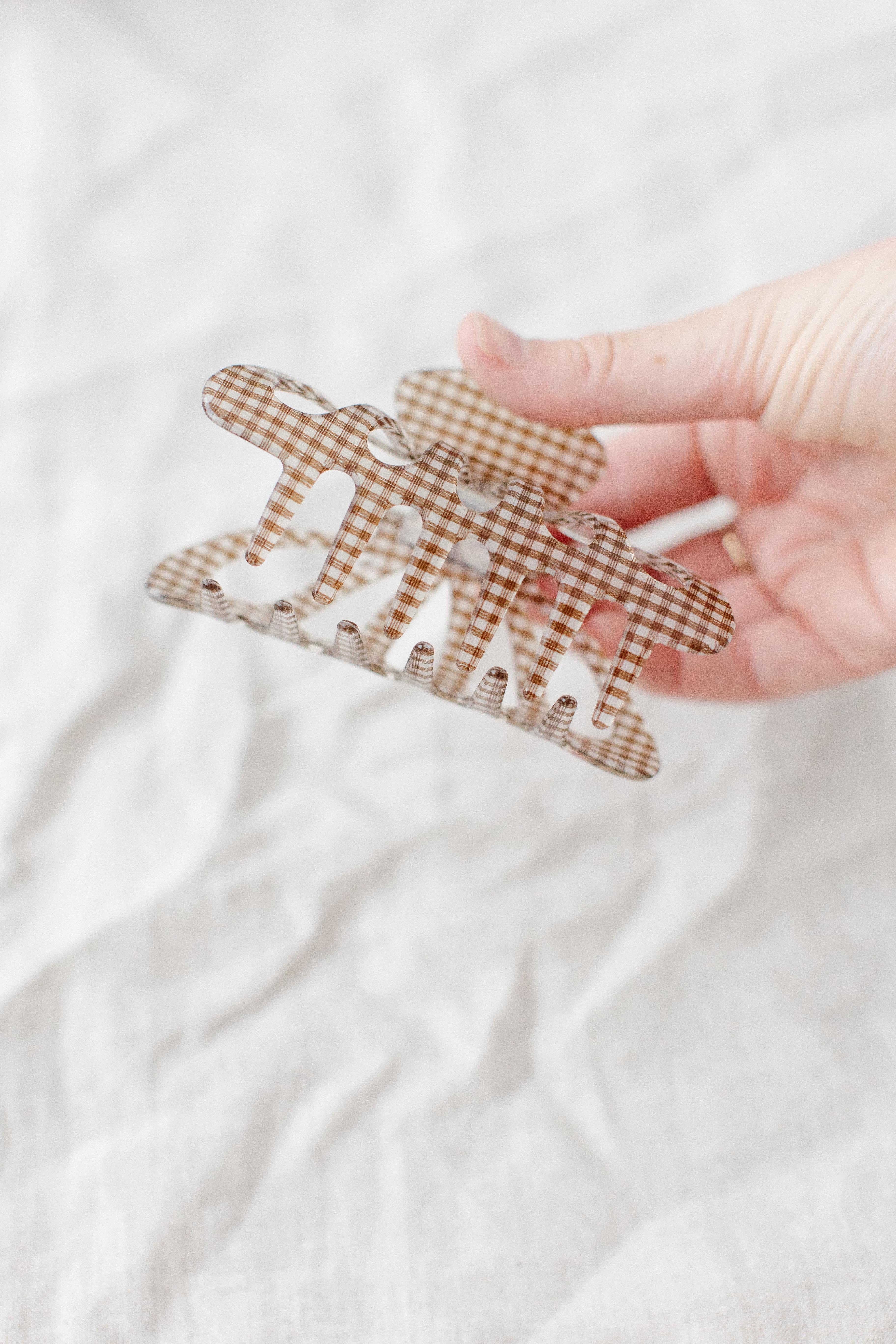 Gingham Claw Clip - Image 4