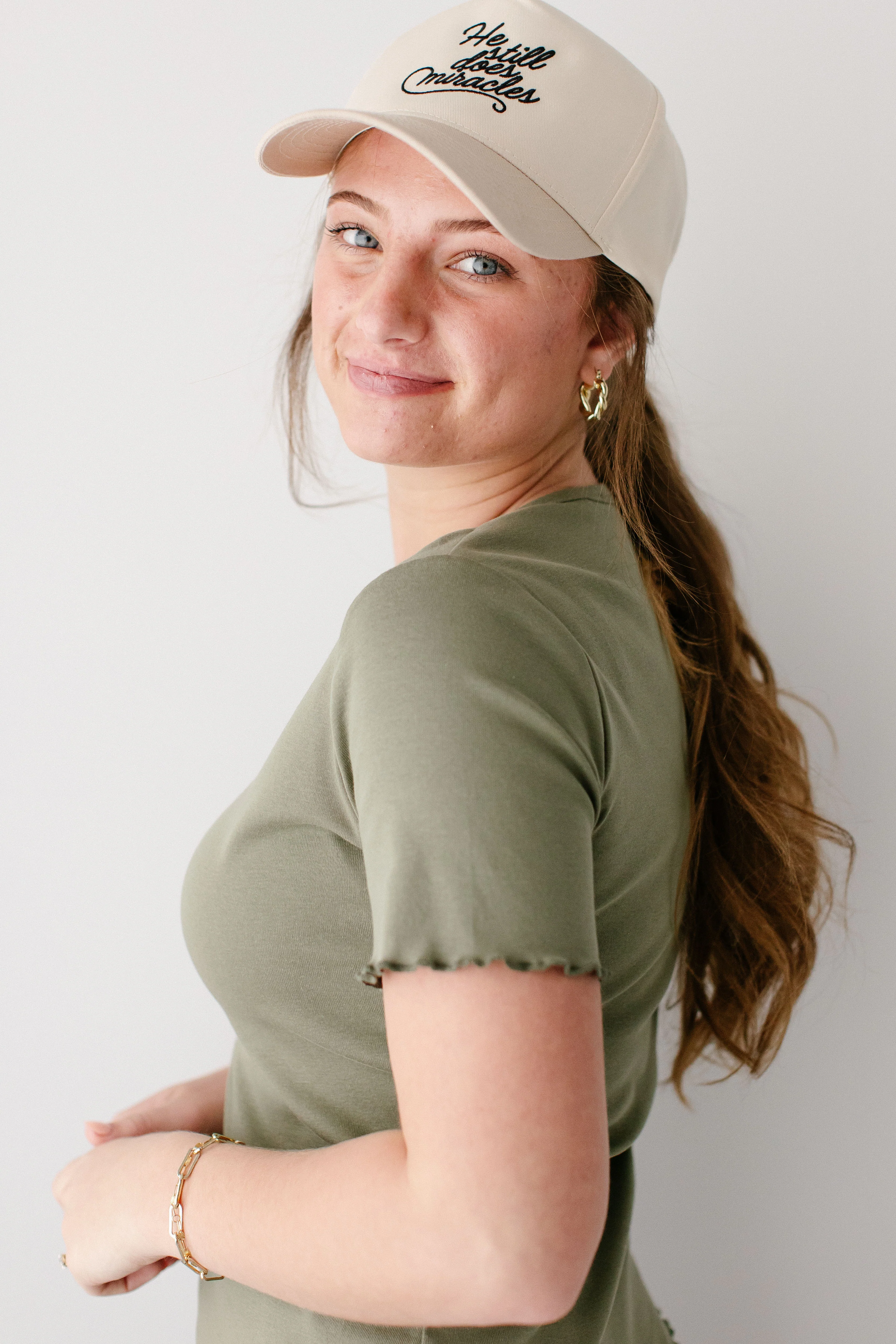 Hillary Lettuce Hem Top - Image 5