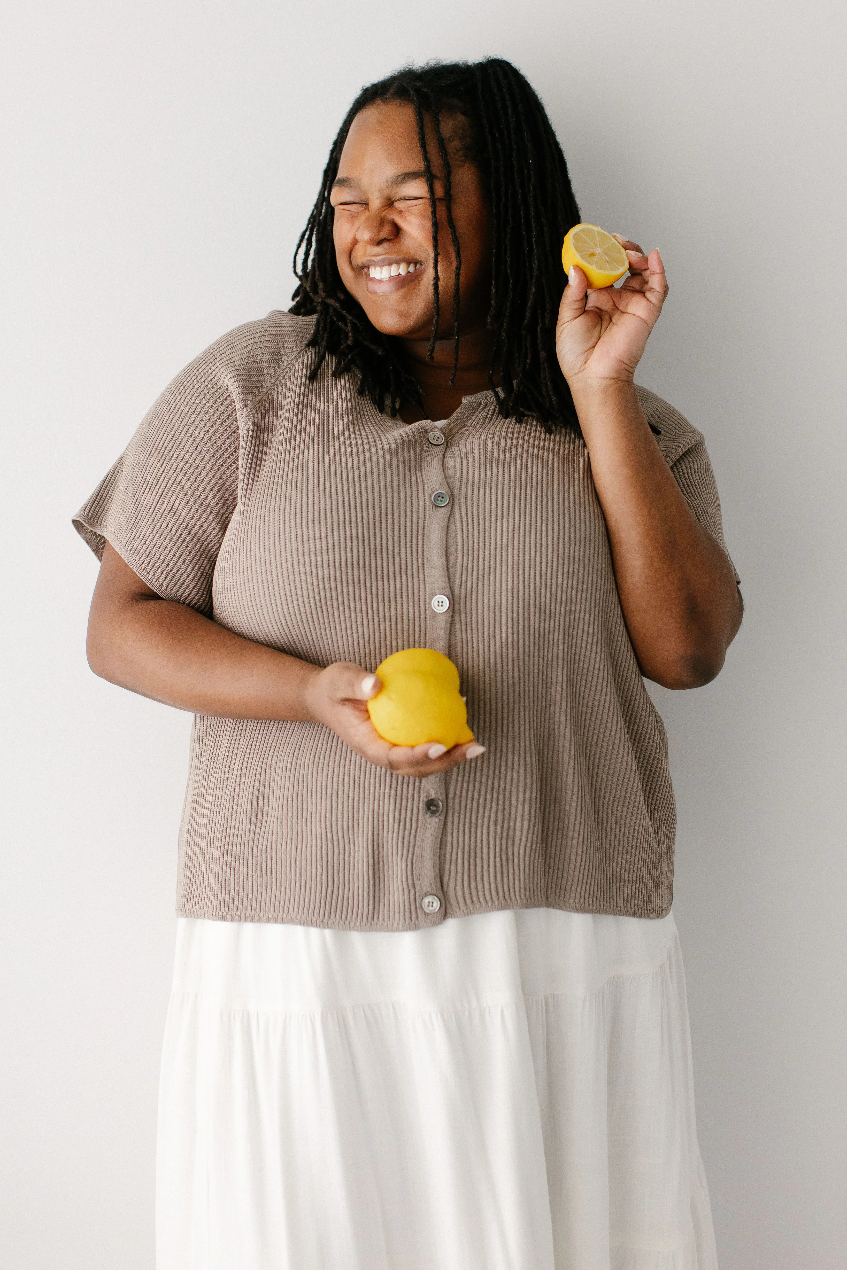 Jocelyn Short Sleeve Cardigan Top - Image 19