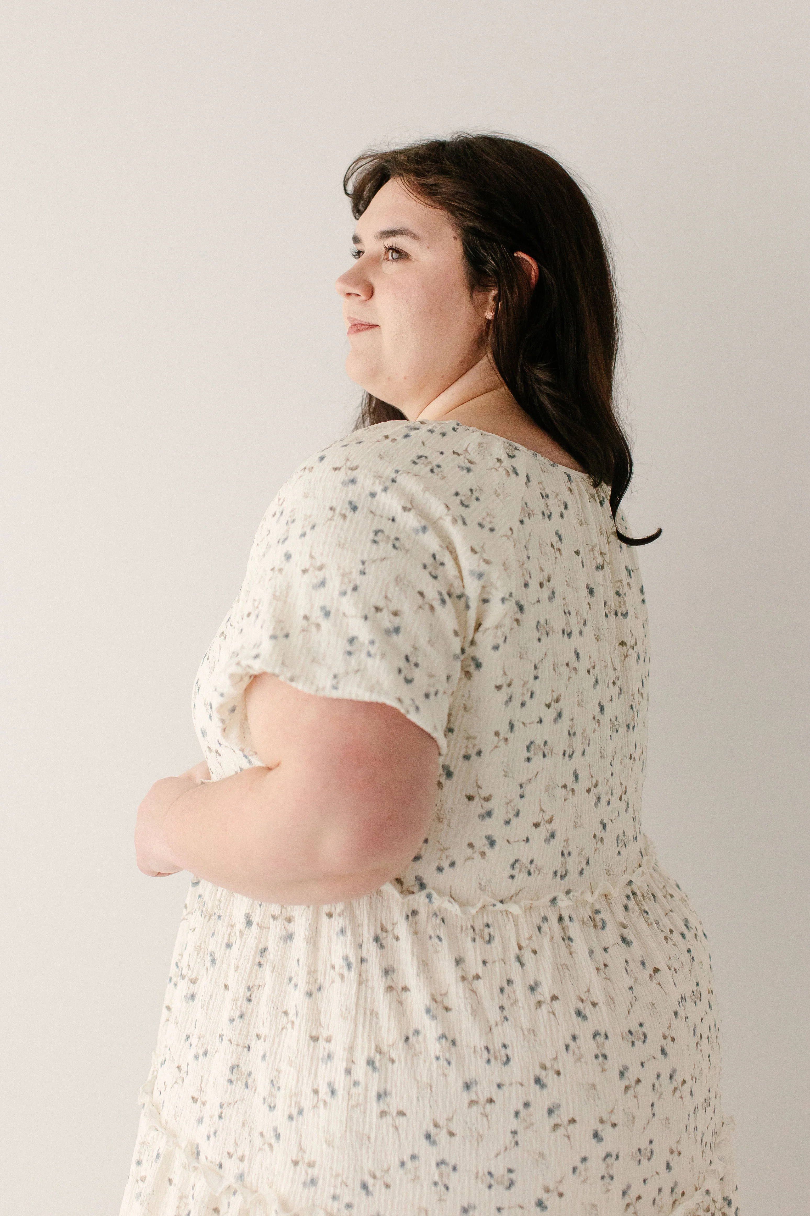 Josephine Ditsy Floral Tiered Midi Dress - Image 9