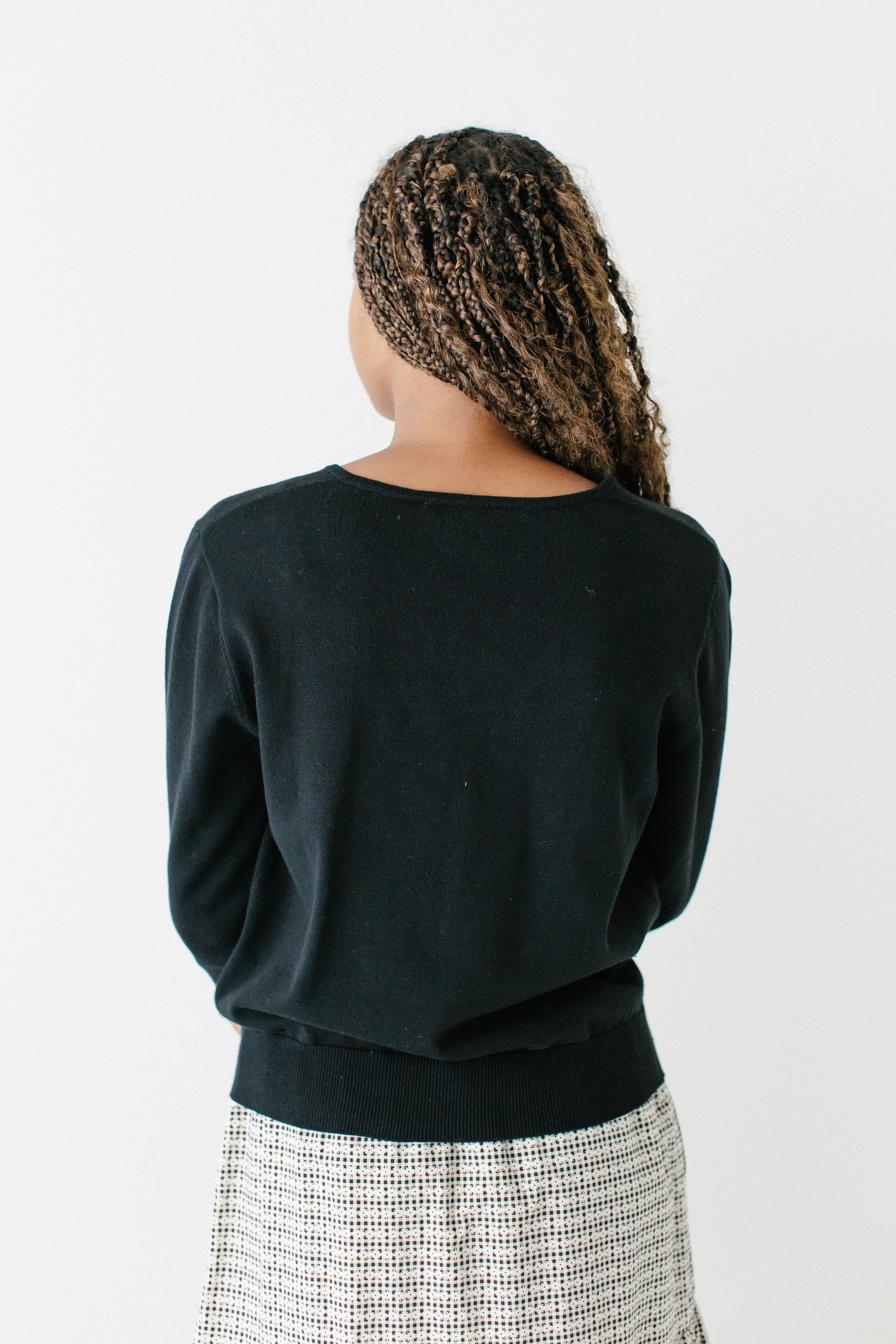 Kelsie Lightweight Cotton V-Neck Sweater FINAL SALE - Image 7