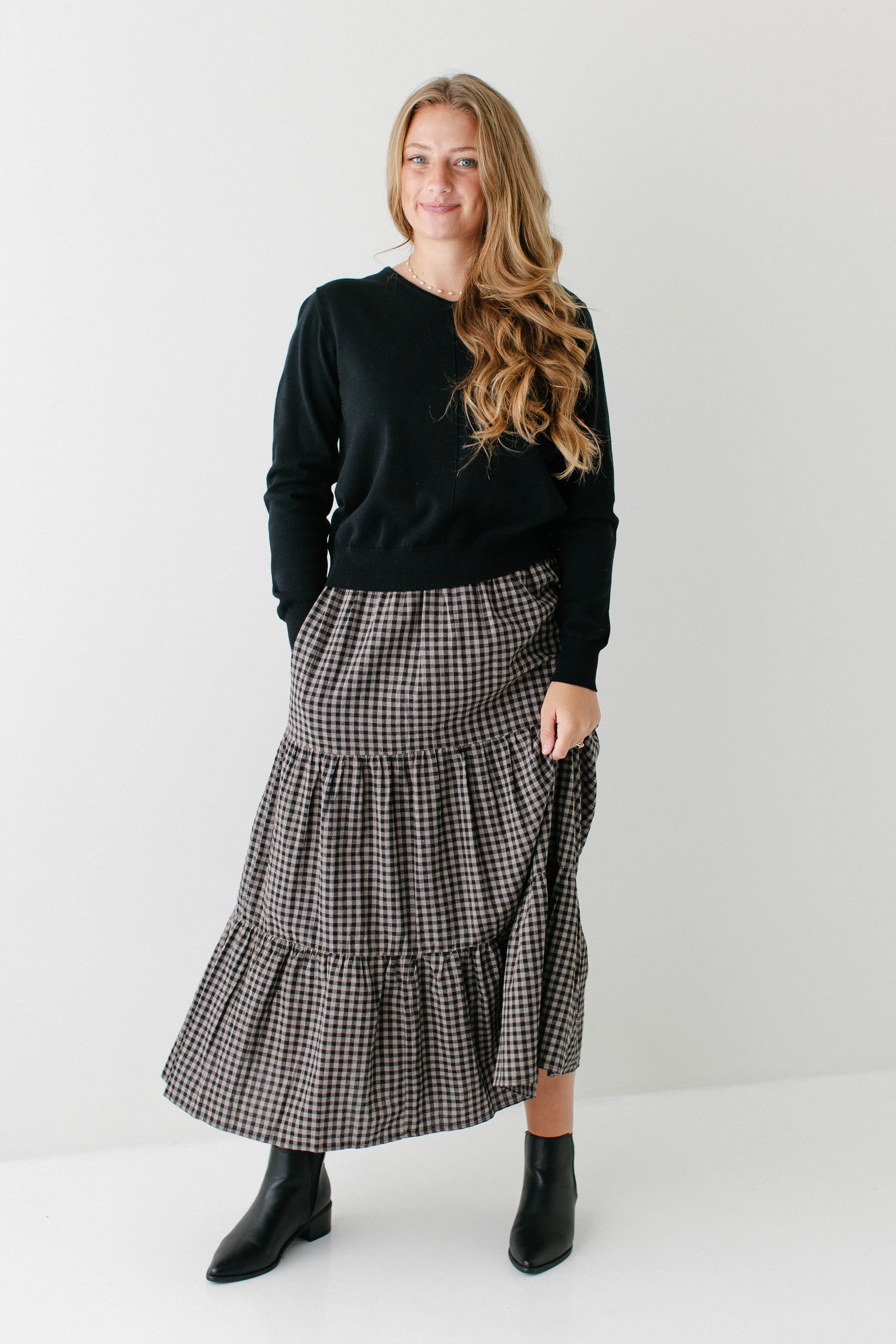 Kelsie Lightweight Cotton V-Neck Sweater FINAL SALE - Image 9
