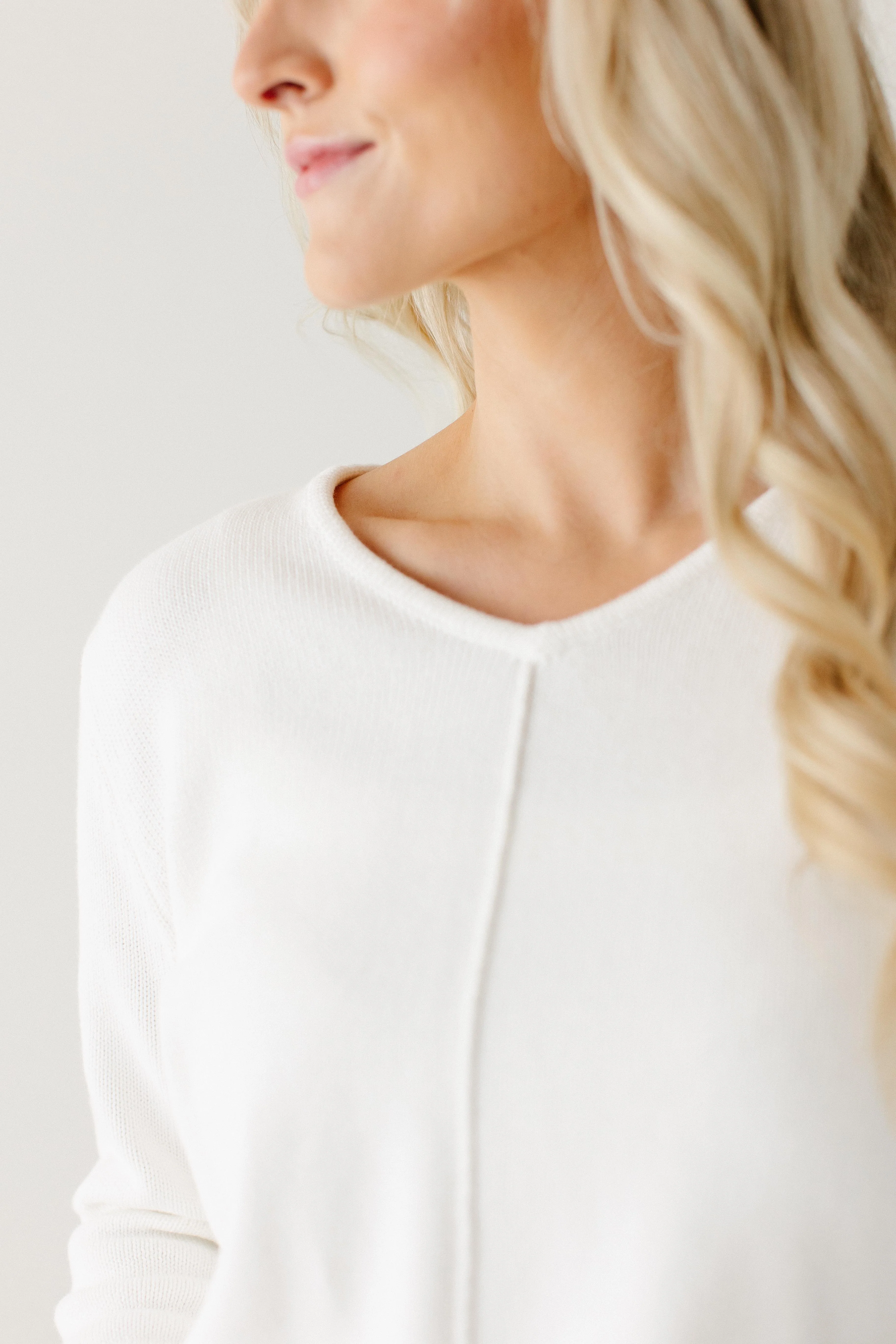Kelsie Cotton V-Neck Sweater FINAL SALE - Image 4