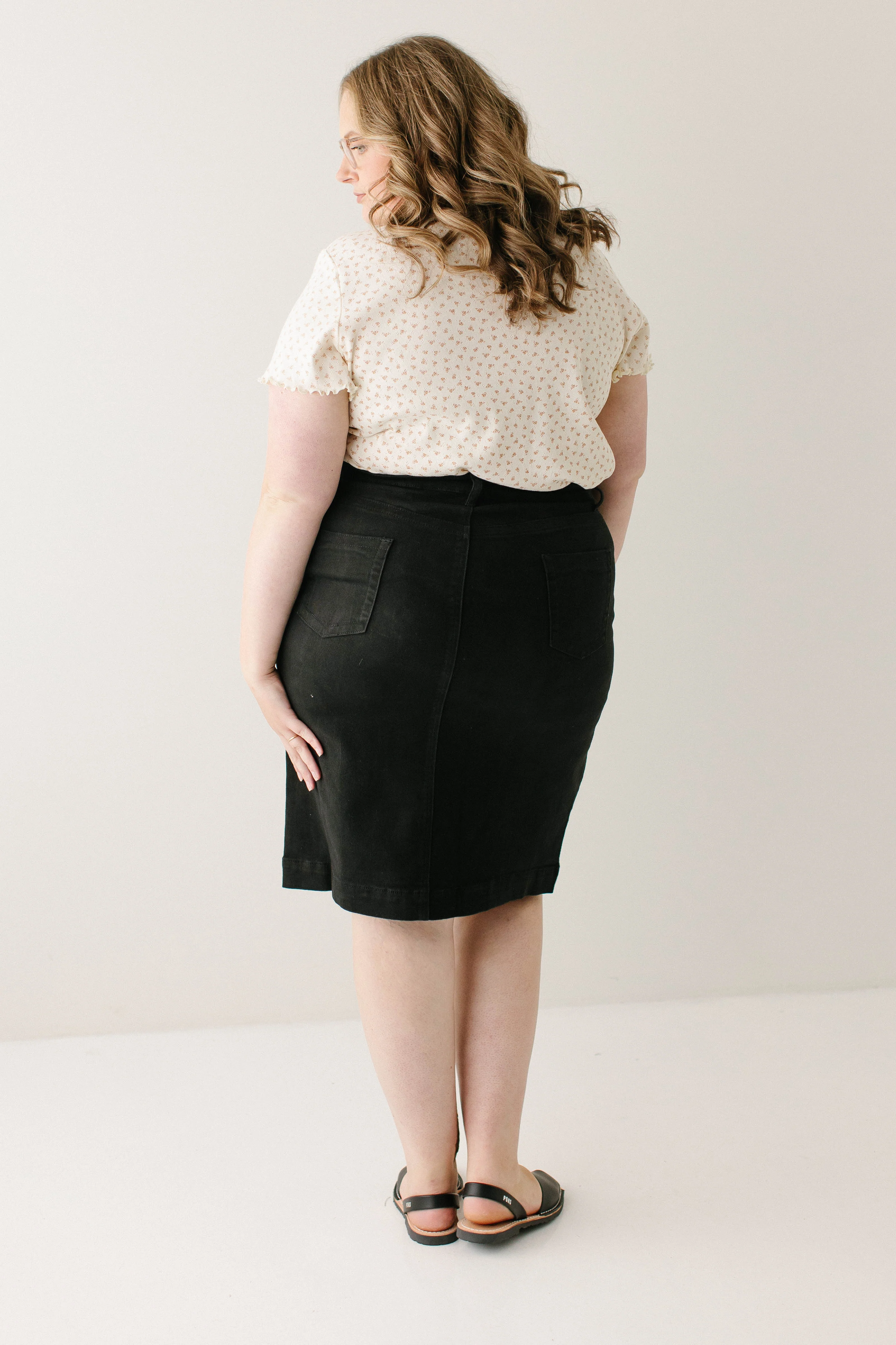 Leah Stretch Denim Skirt in Black FINAL SALE - Image 8
