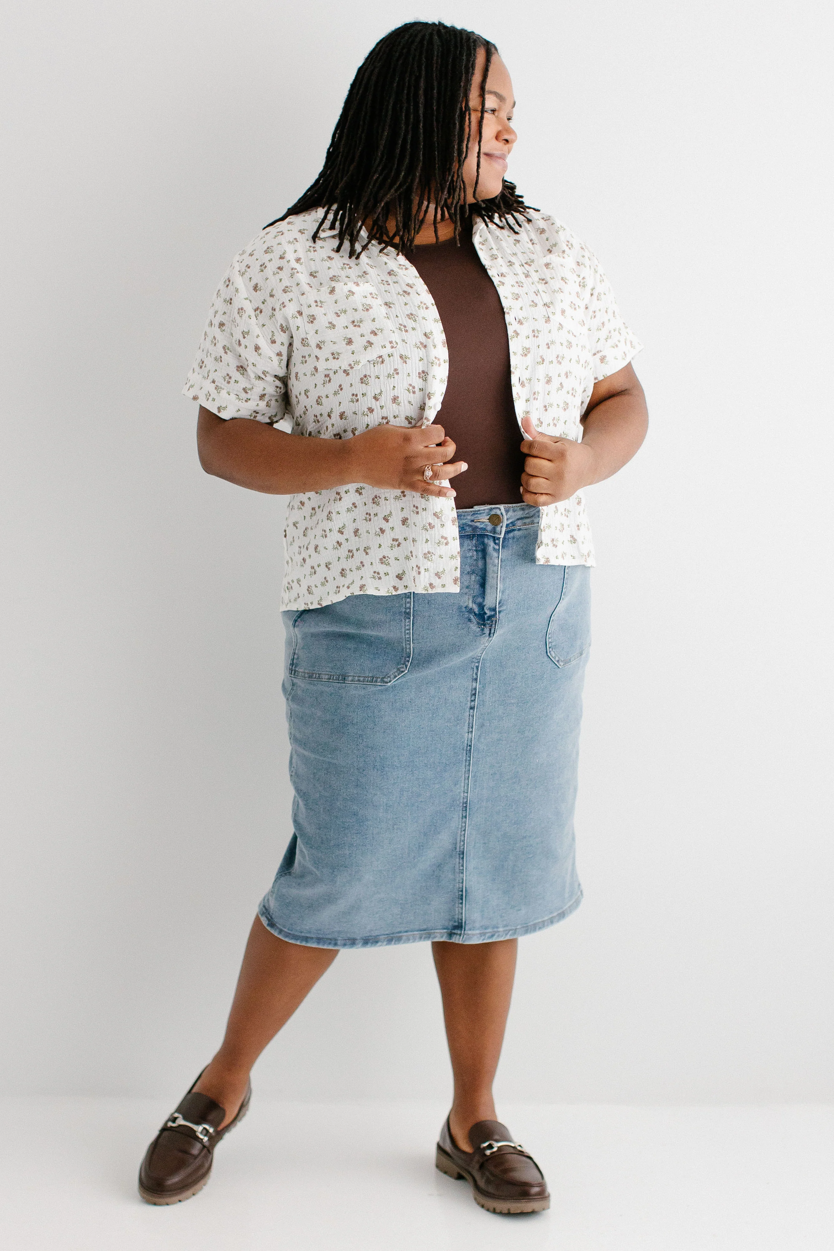 Liz Ditsy Floral Button Down Top - Image 2