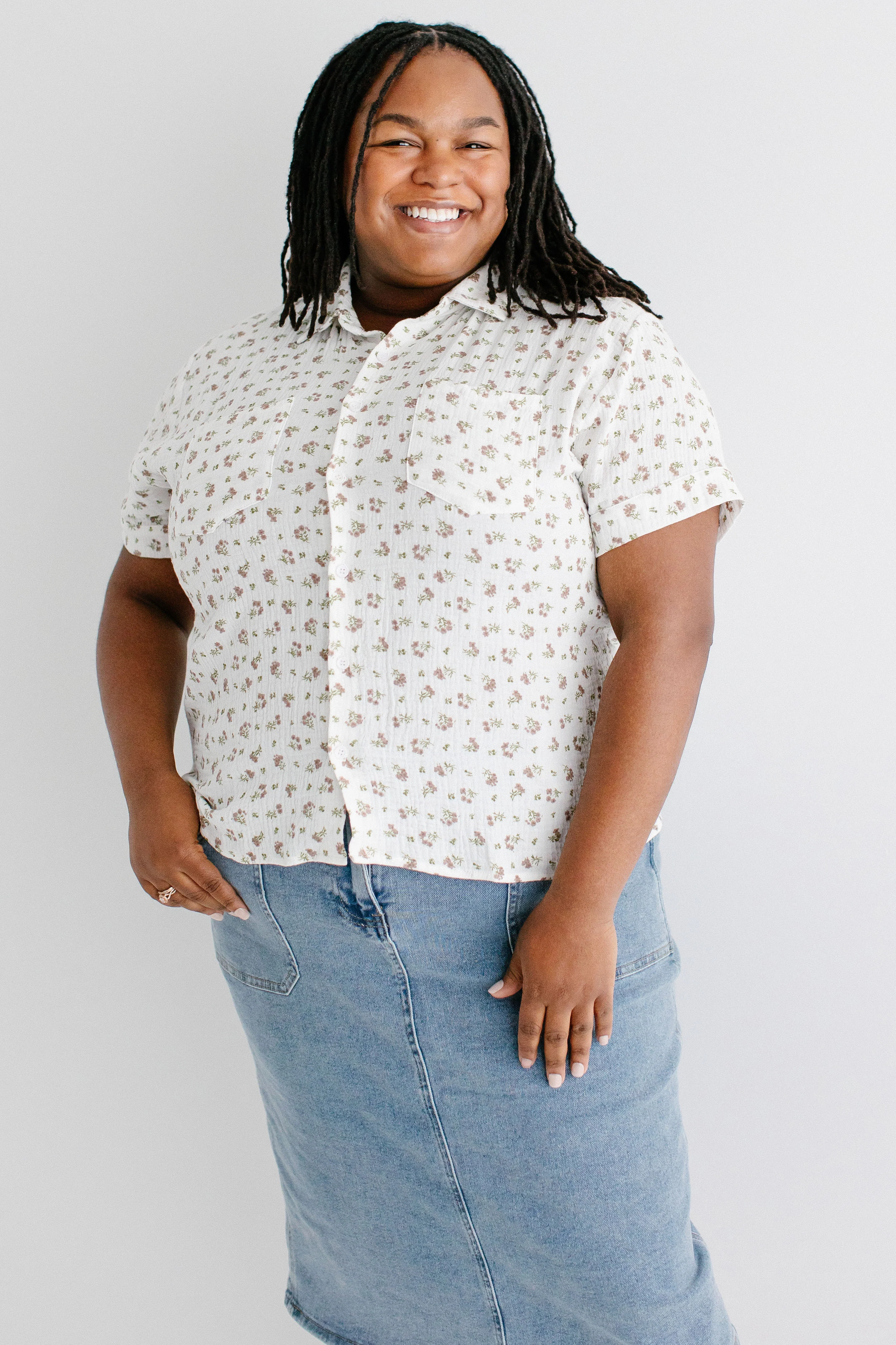 Liz Ditsy Floral Button Down Top - Image 7