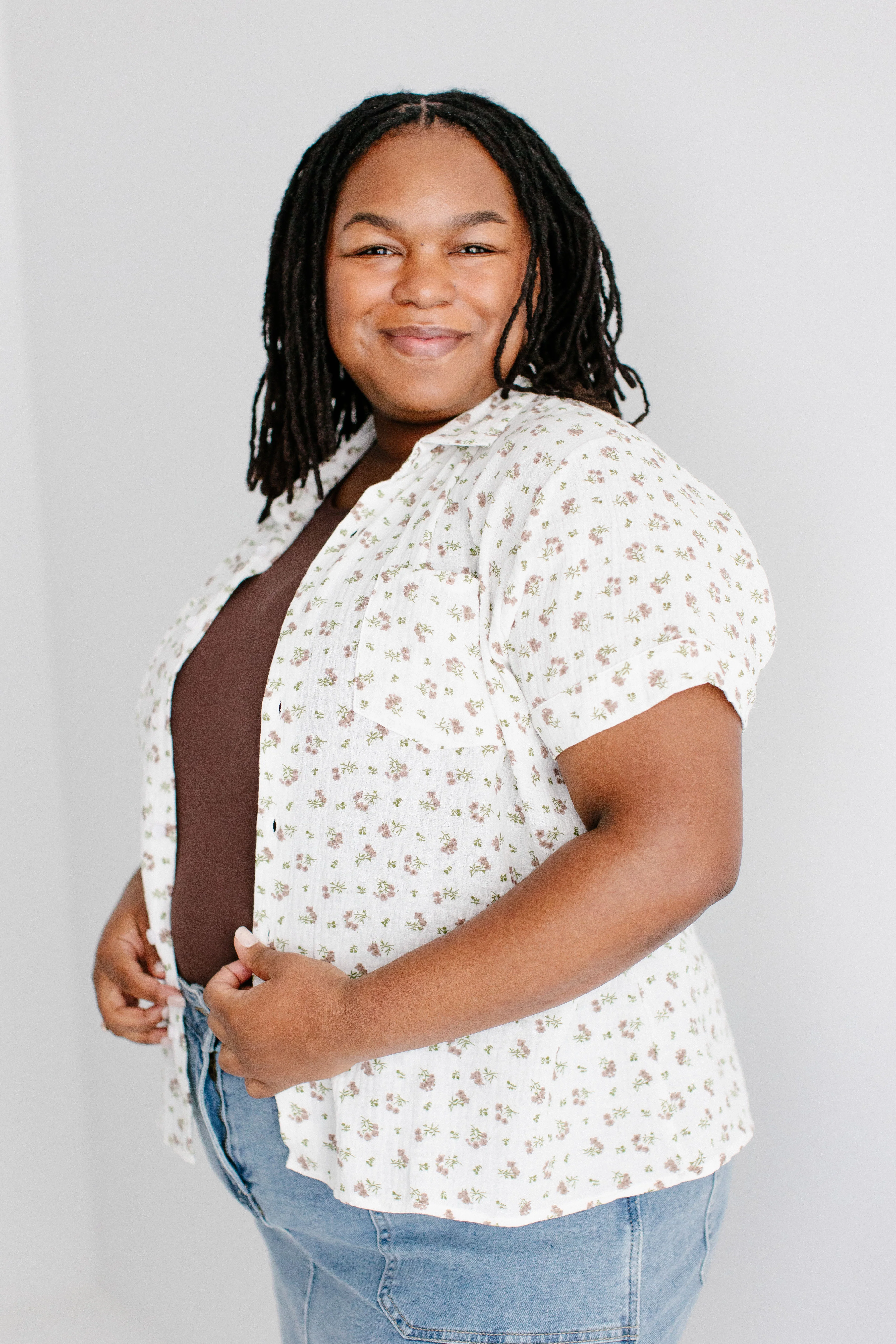 Liz Ditsy Floral Button Down Top - Image 9