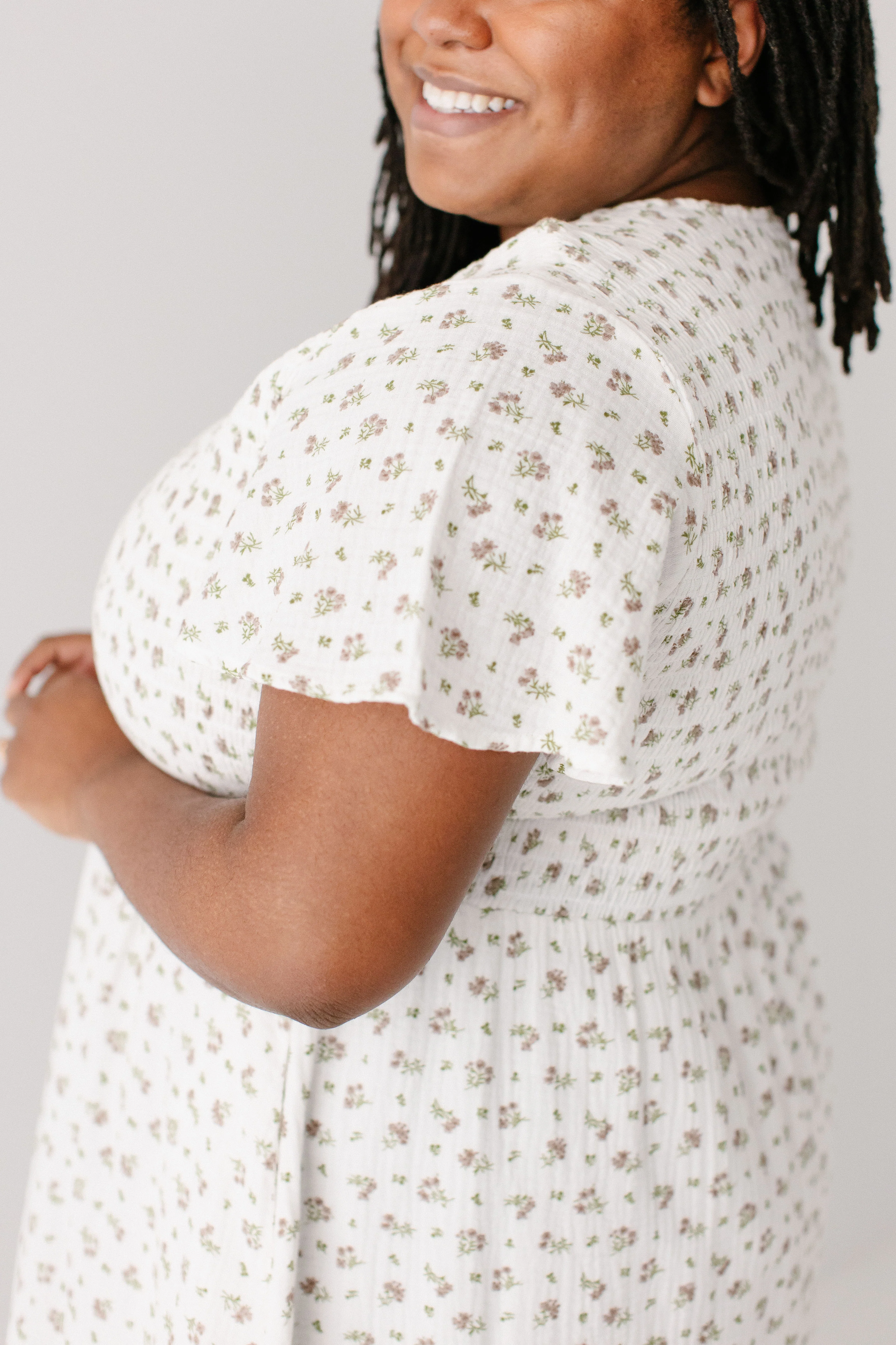 Lynette Smocked Bodice Floral Midi Dress - Image 10