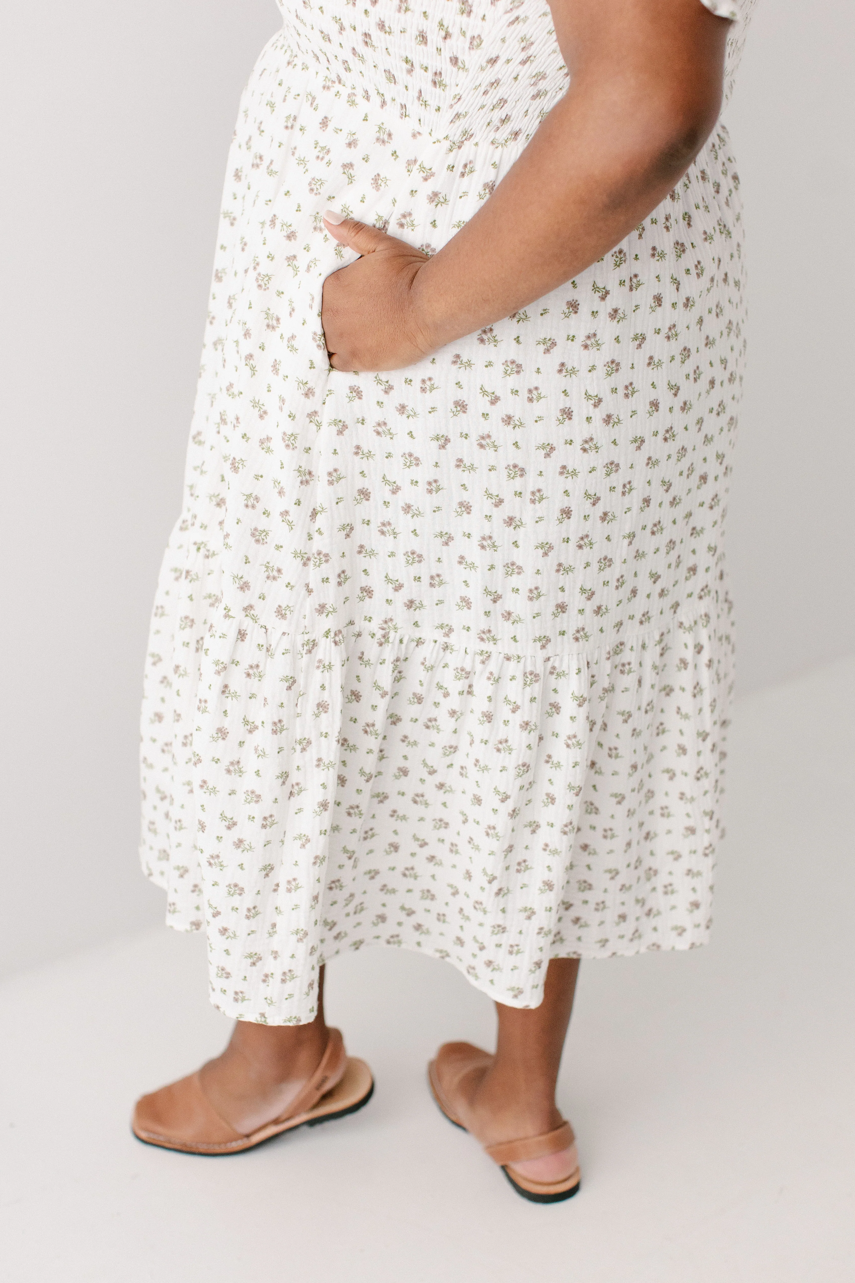Lynette Smocked Bodice Floral Midi Dress - Image 11