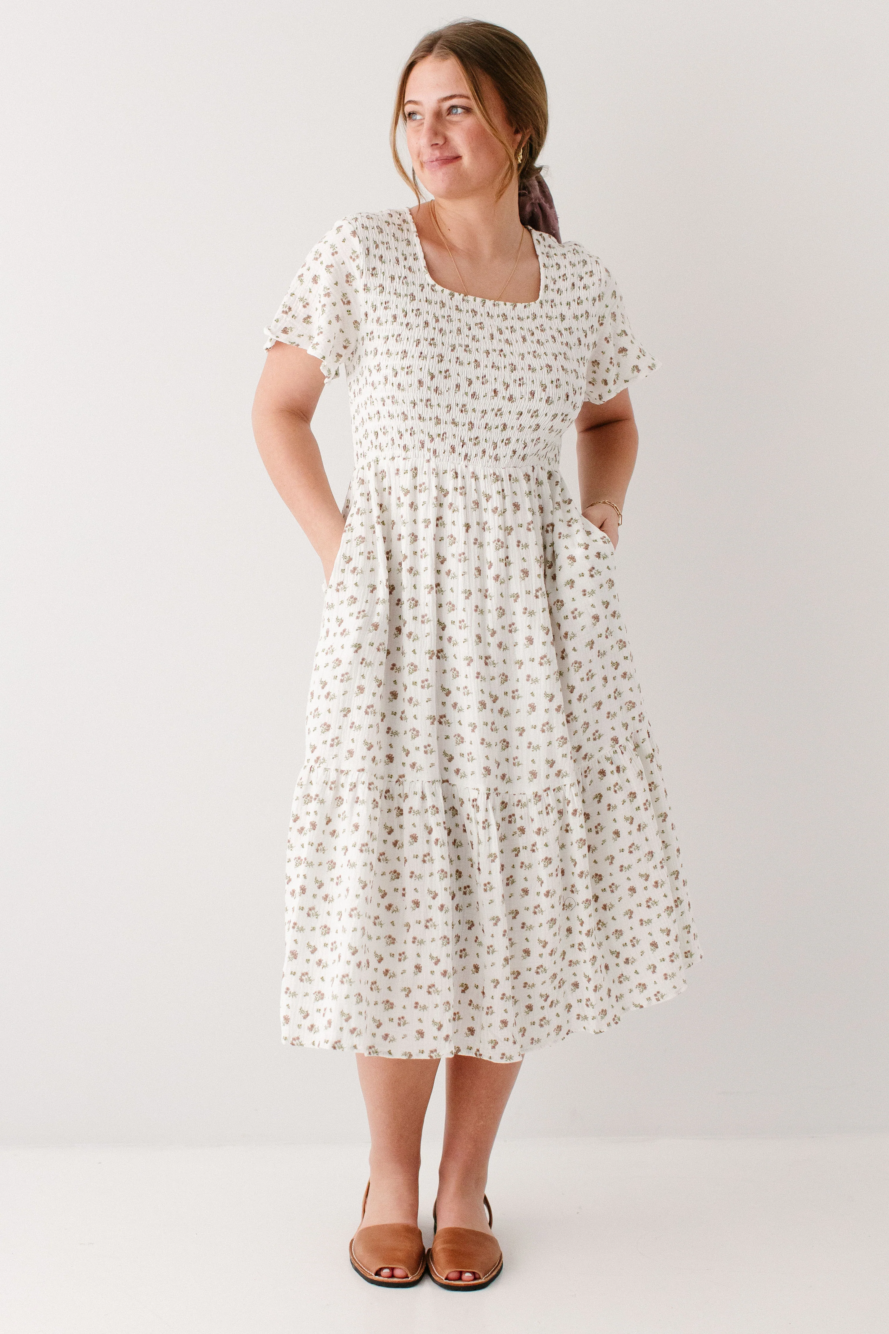 Lynette Smocked Bodice Floral Midi Dress - Image 3