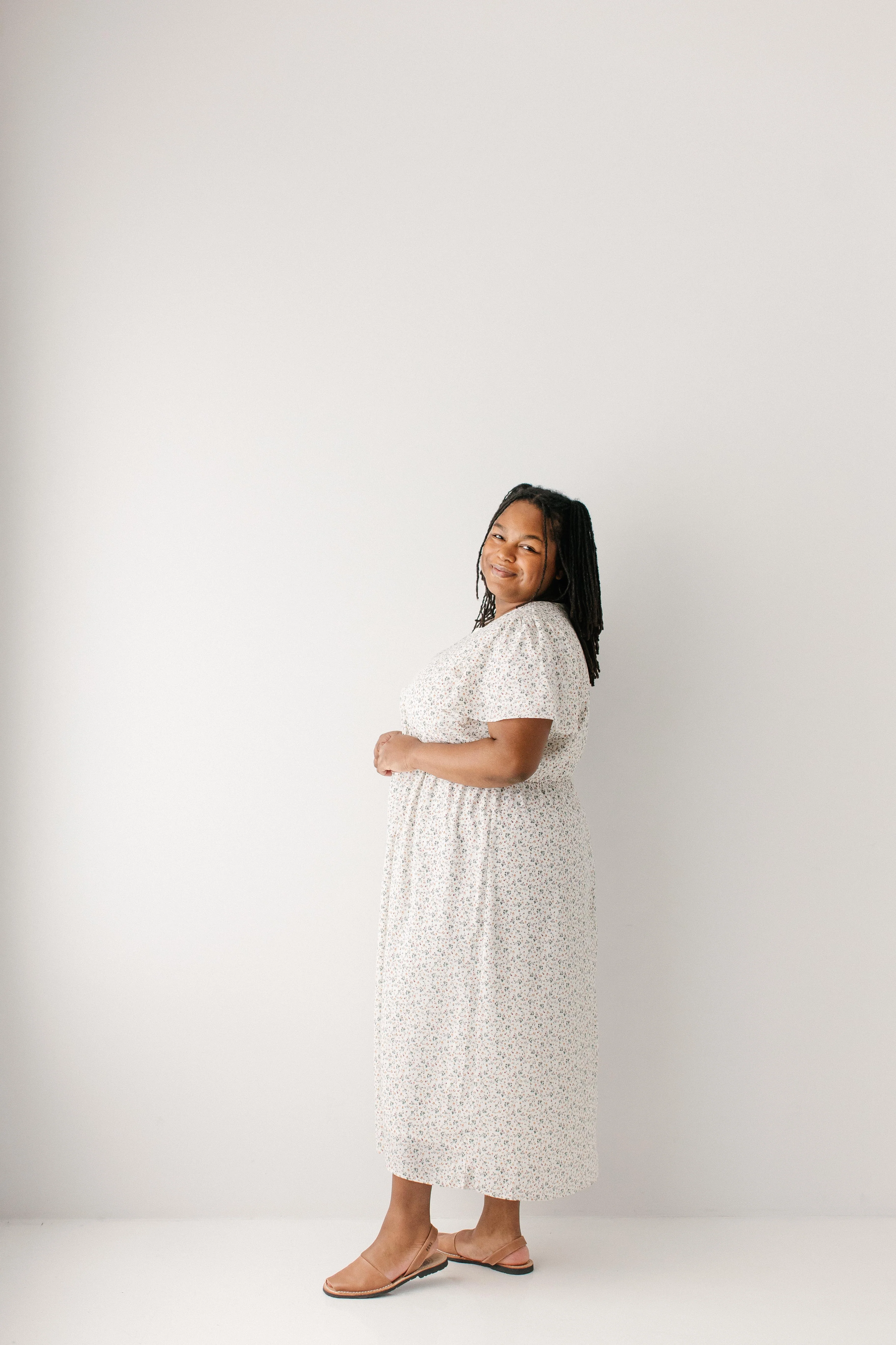 Naomi Ditsy Floral Midi Dress - Image 12