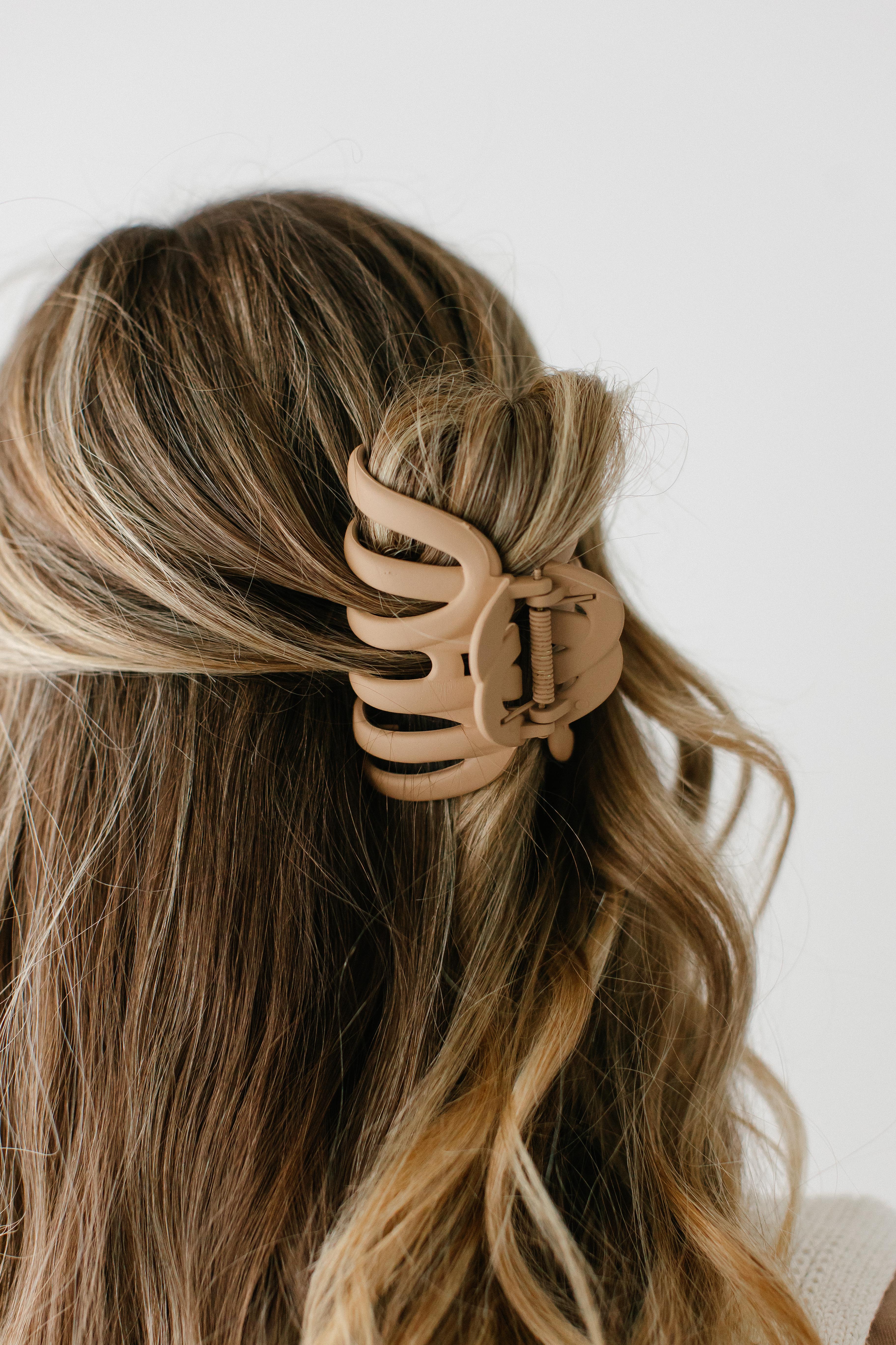 Octopus Matte Claw Clip - Image 2