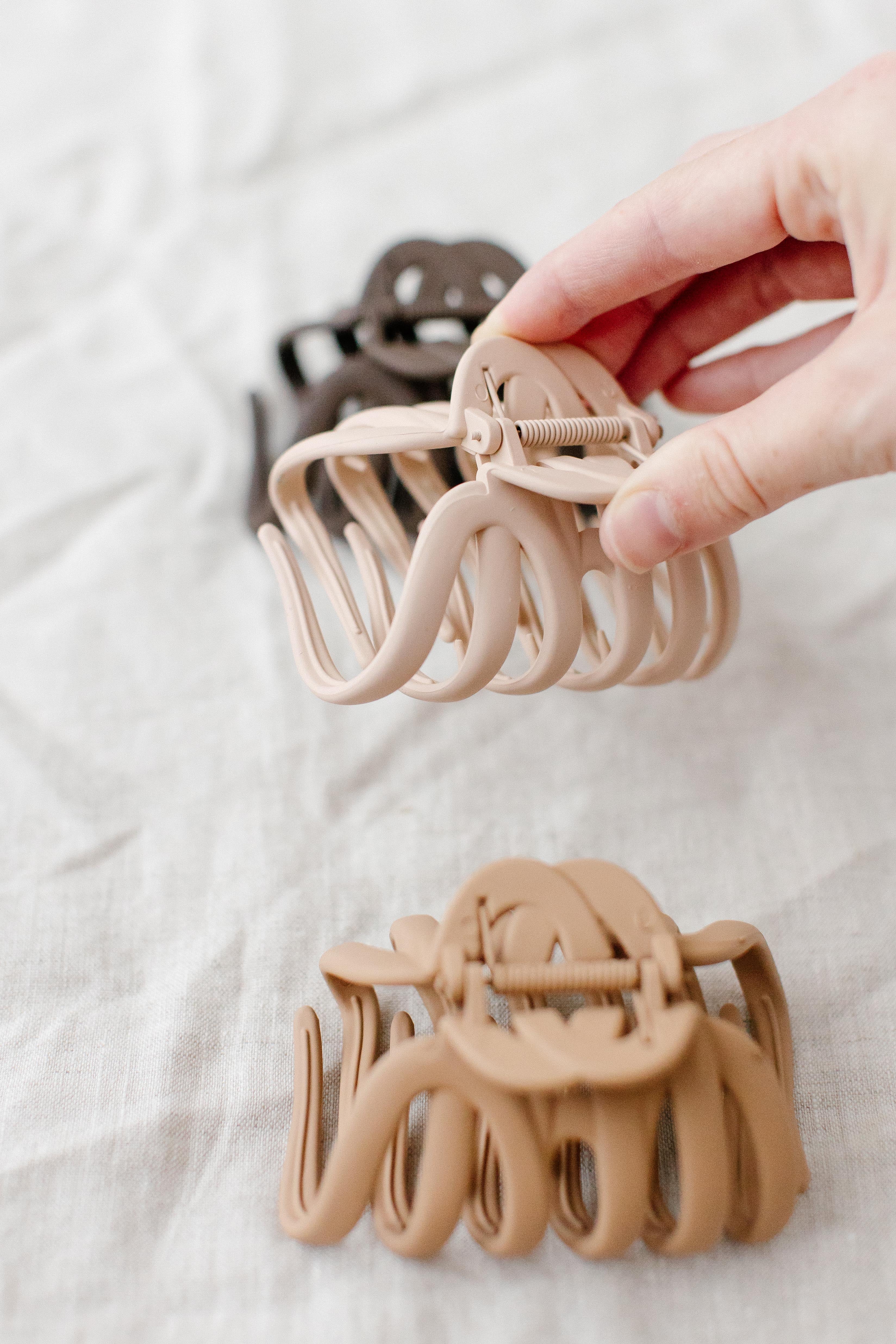 Octopus Matte Claw Clip - Image 3
