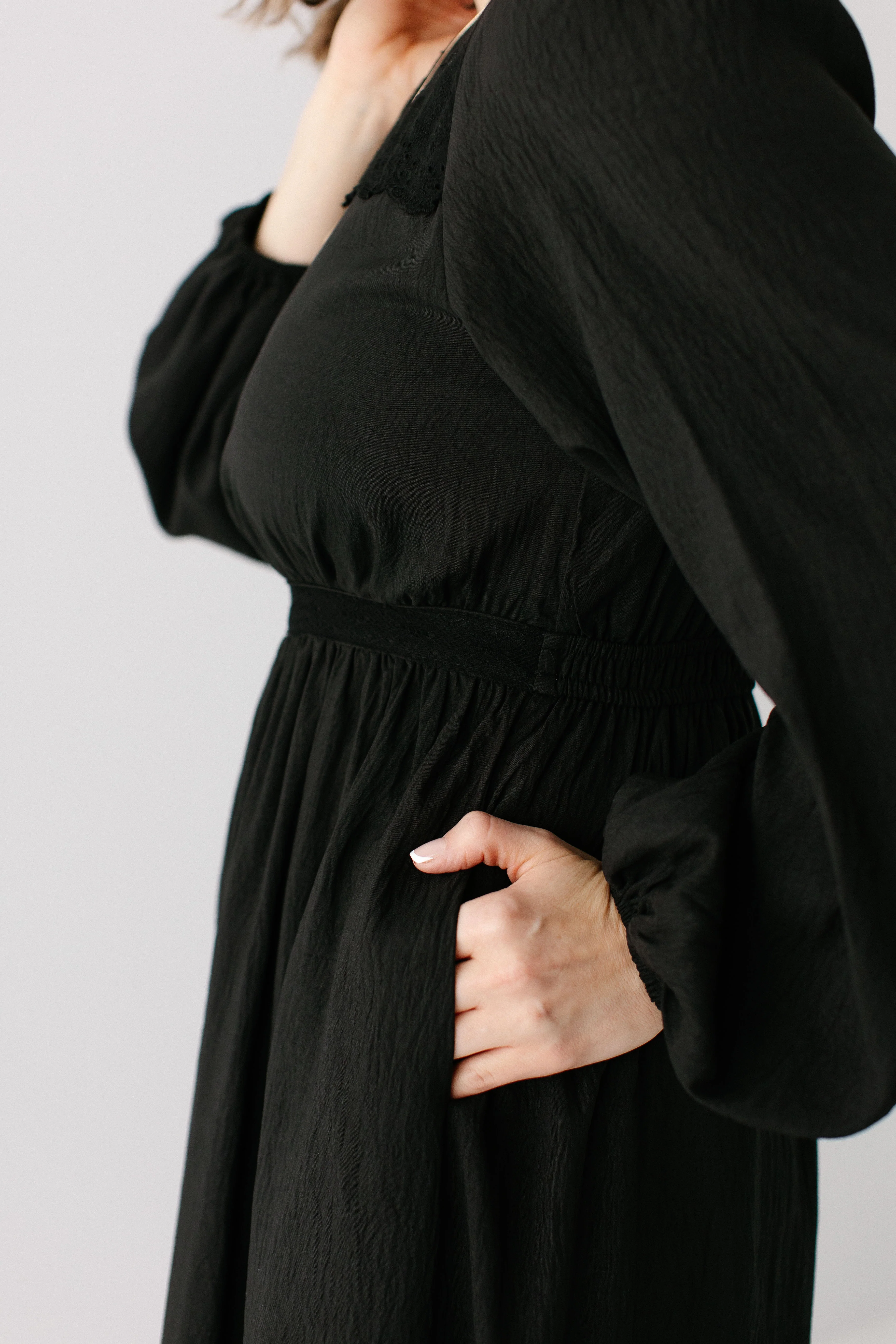 'Prestyn' Eyelet Detail Maxi Dress FINAL SALE - Image 3