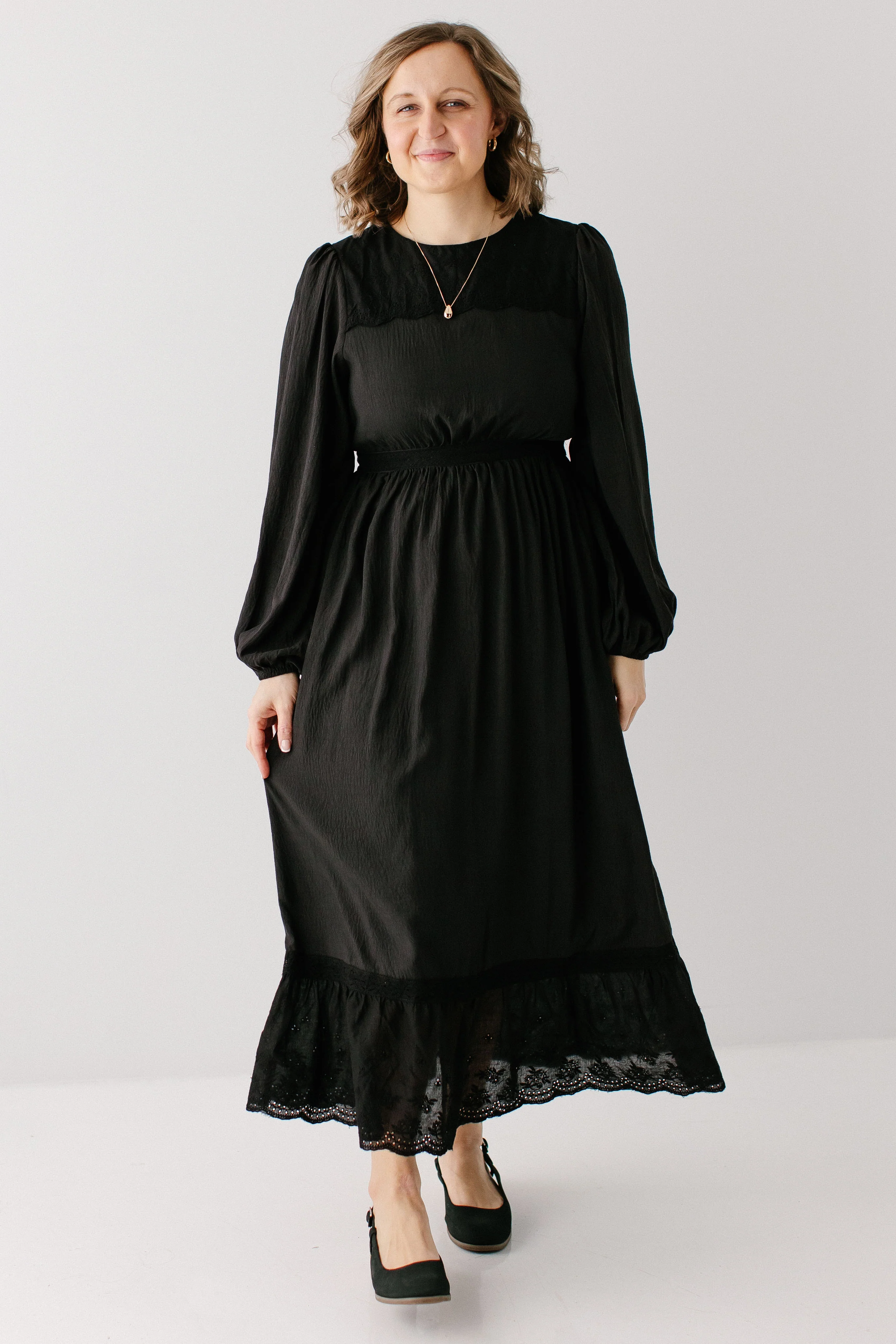 'Prestyn' Eyelet Detail Maxi Dress FINAL SALE - Image 5