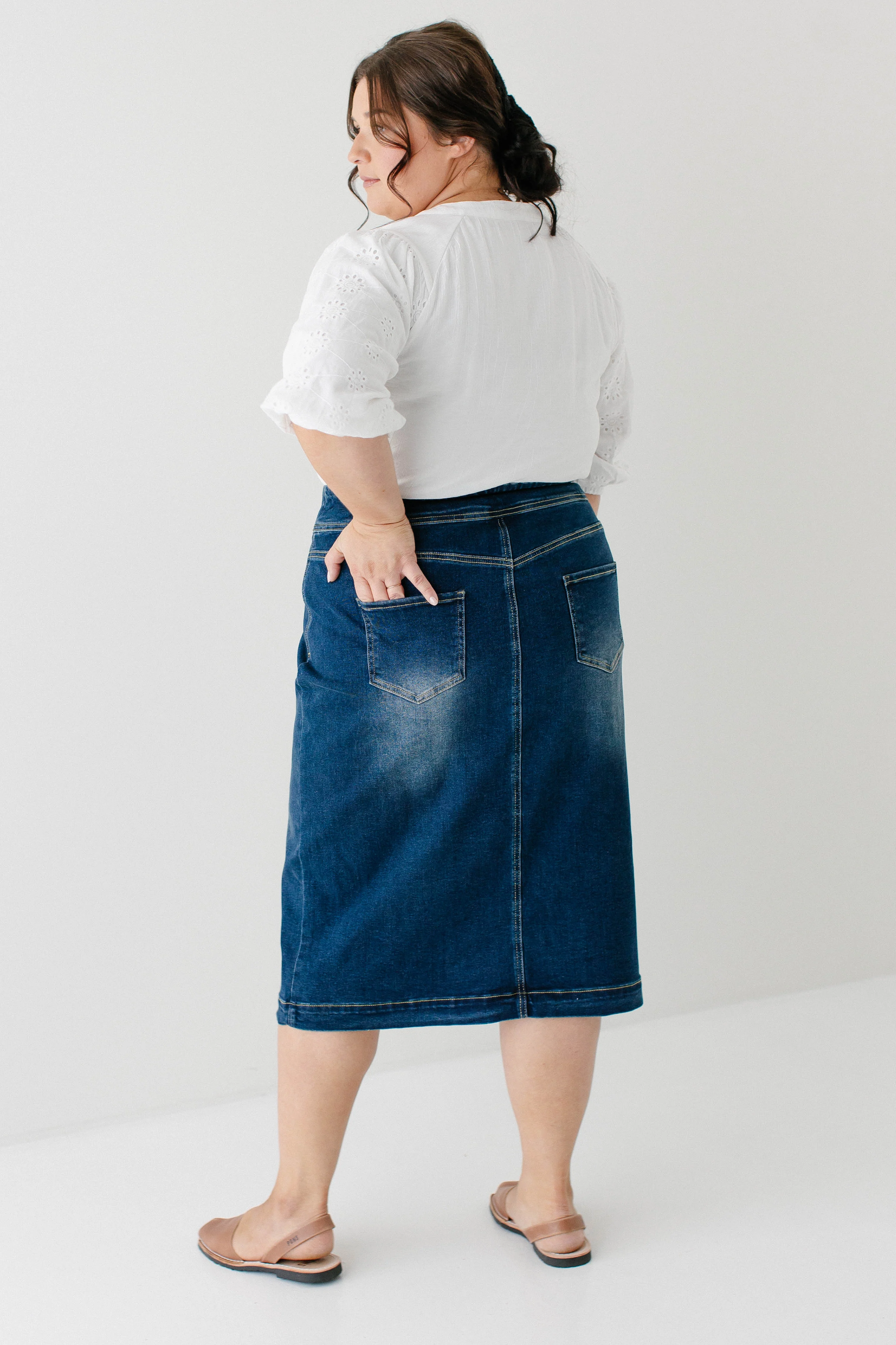 Sara Classic Knee Length Dark Denim Skirt - Image 13