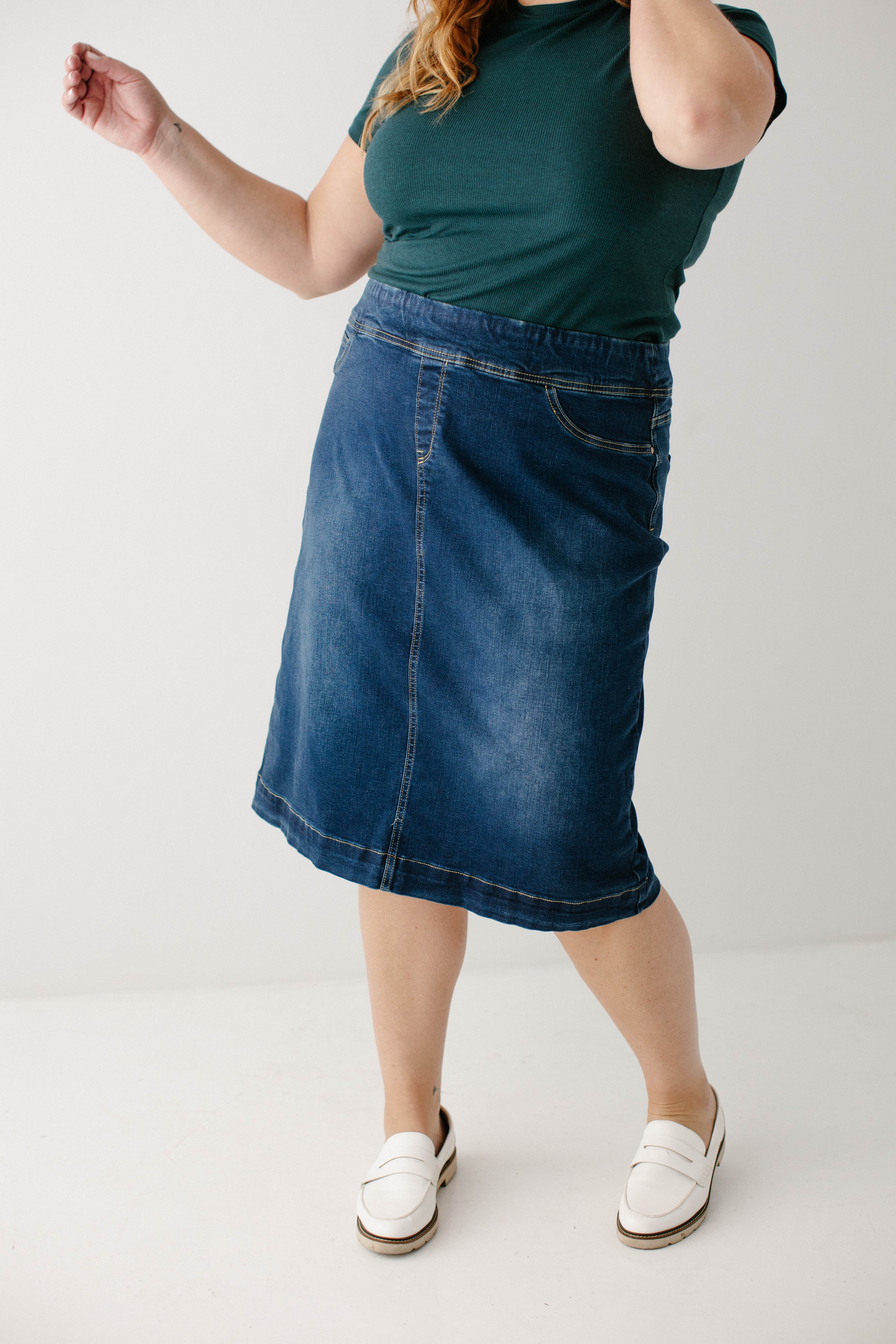Sara Classic Knee Length Dark Denim Skirt - Image 16