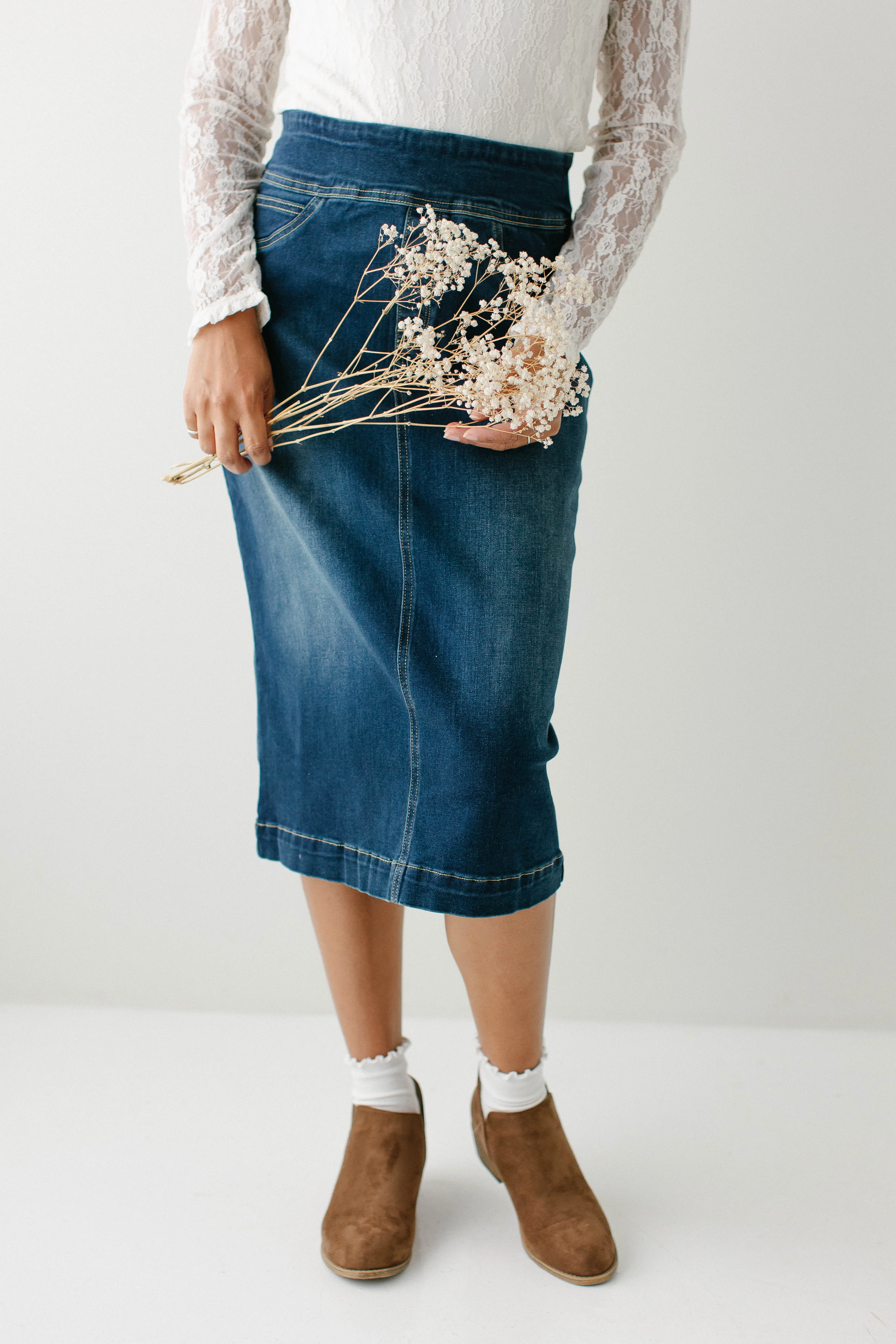 Sara Classic Knee Length Dark Denim Skirt - Image 22