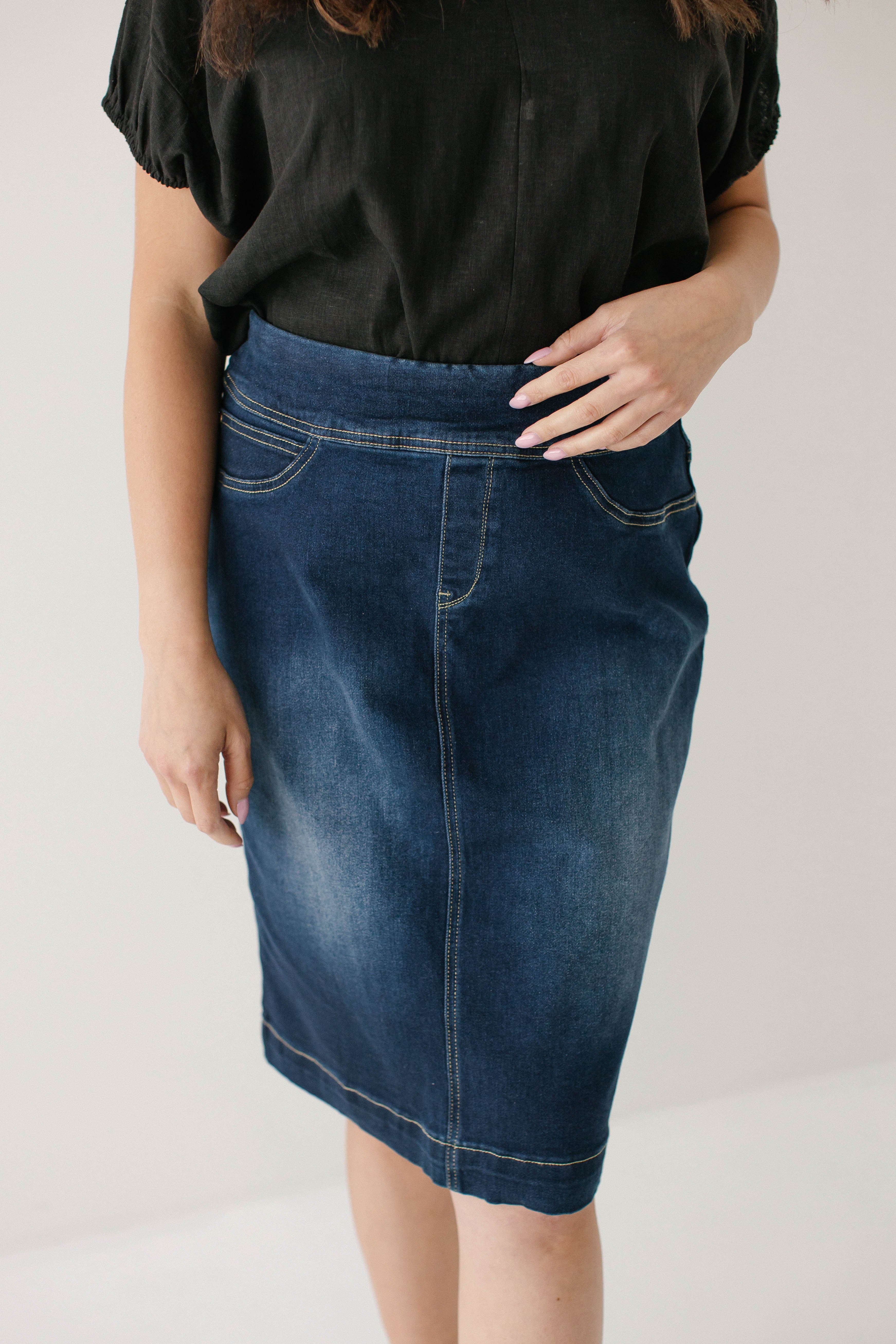 Sara Classic Knee Length Dark Denim Skirt - Image 7