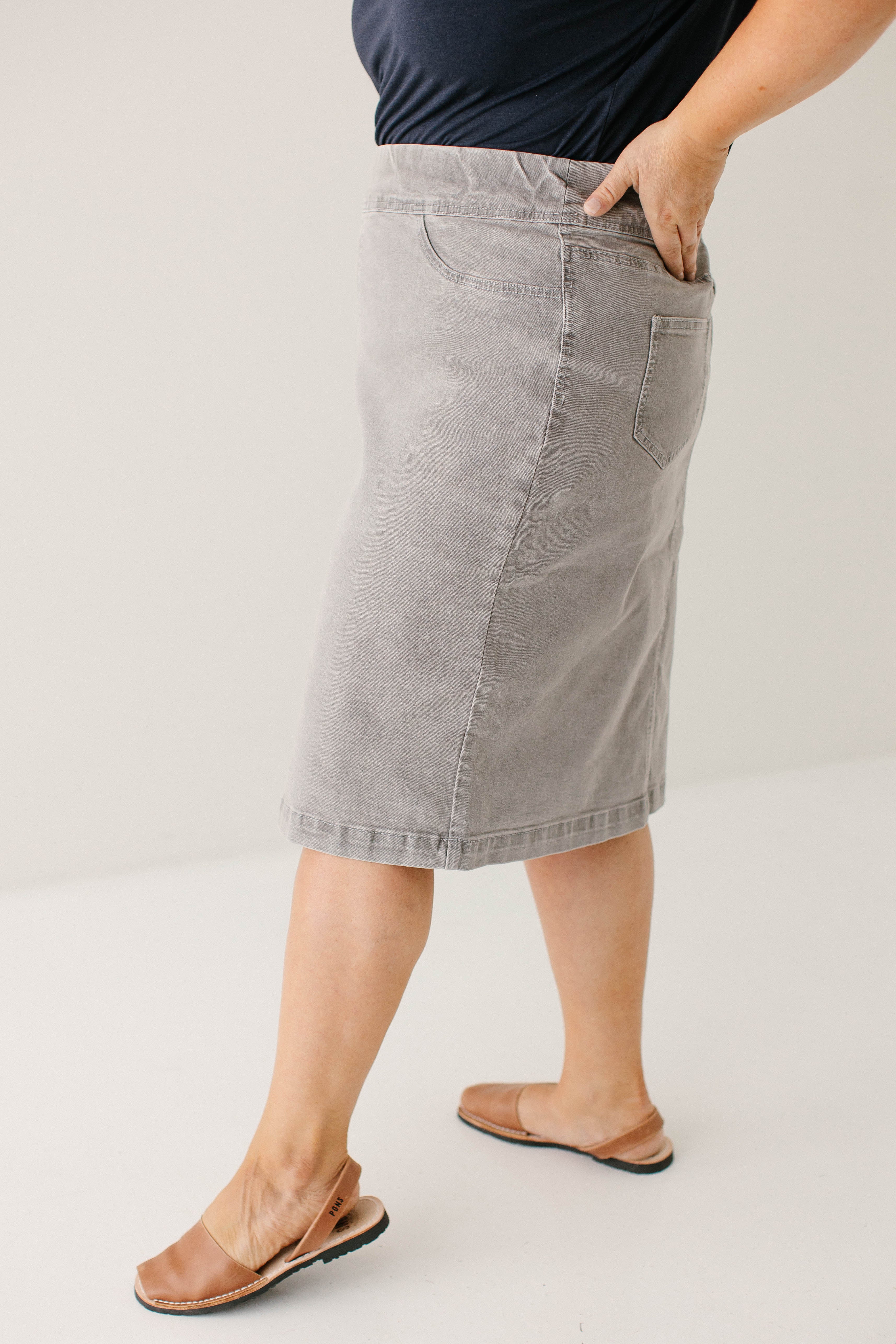 Sara Classic Knee Length Denim Skirt FINAL SALE - Image 5