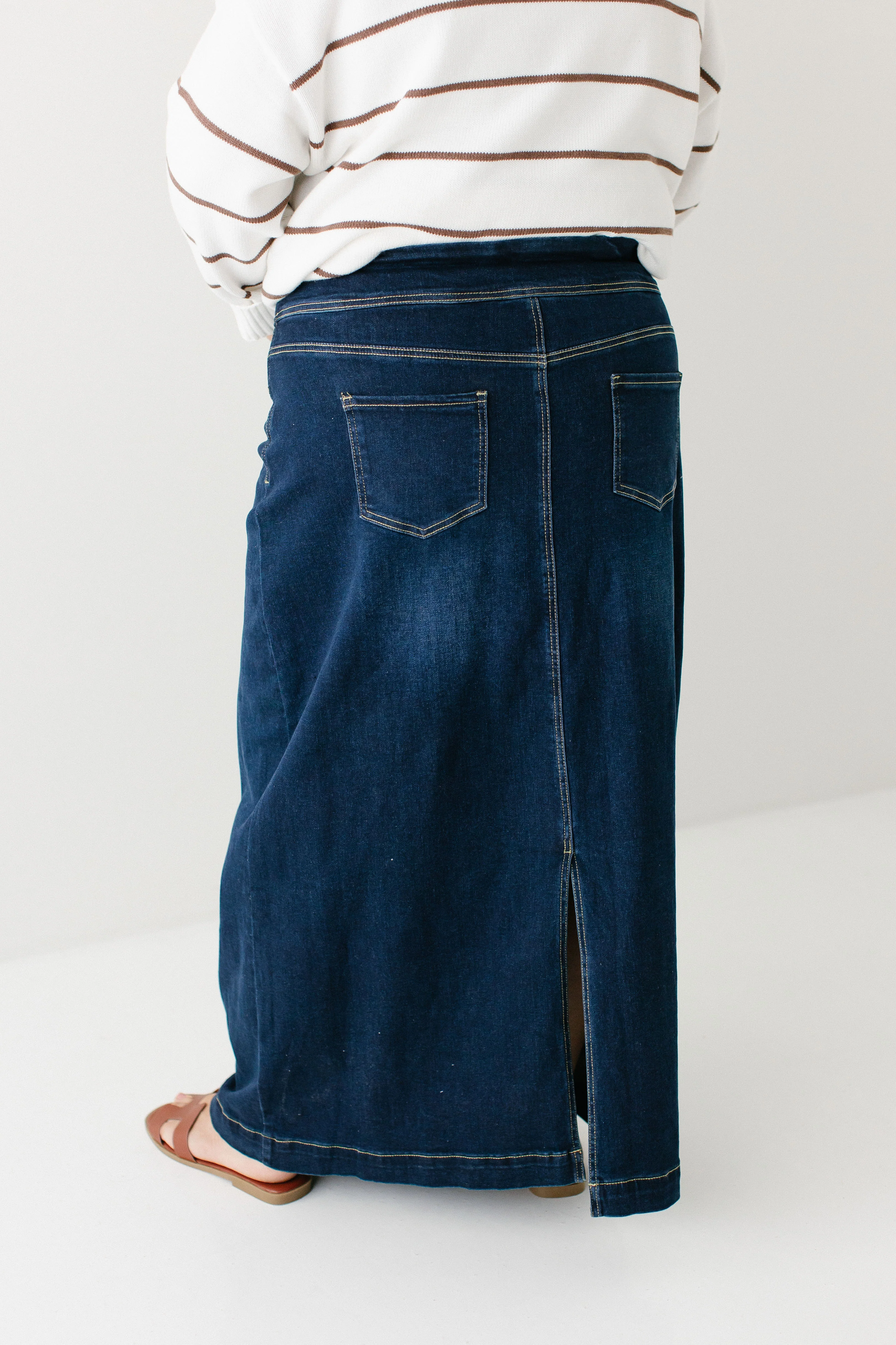 Sara Classic Long Denim Skirt - Image 10