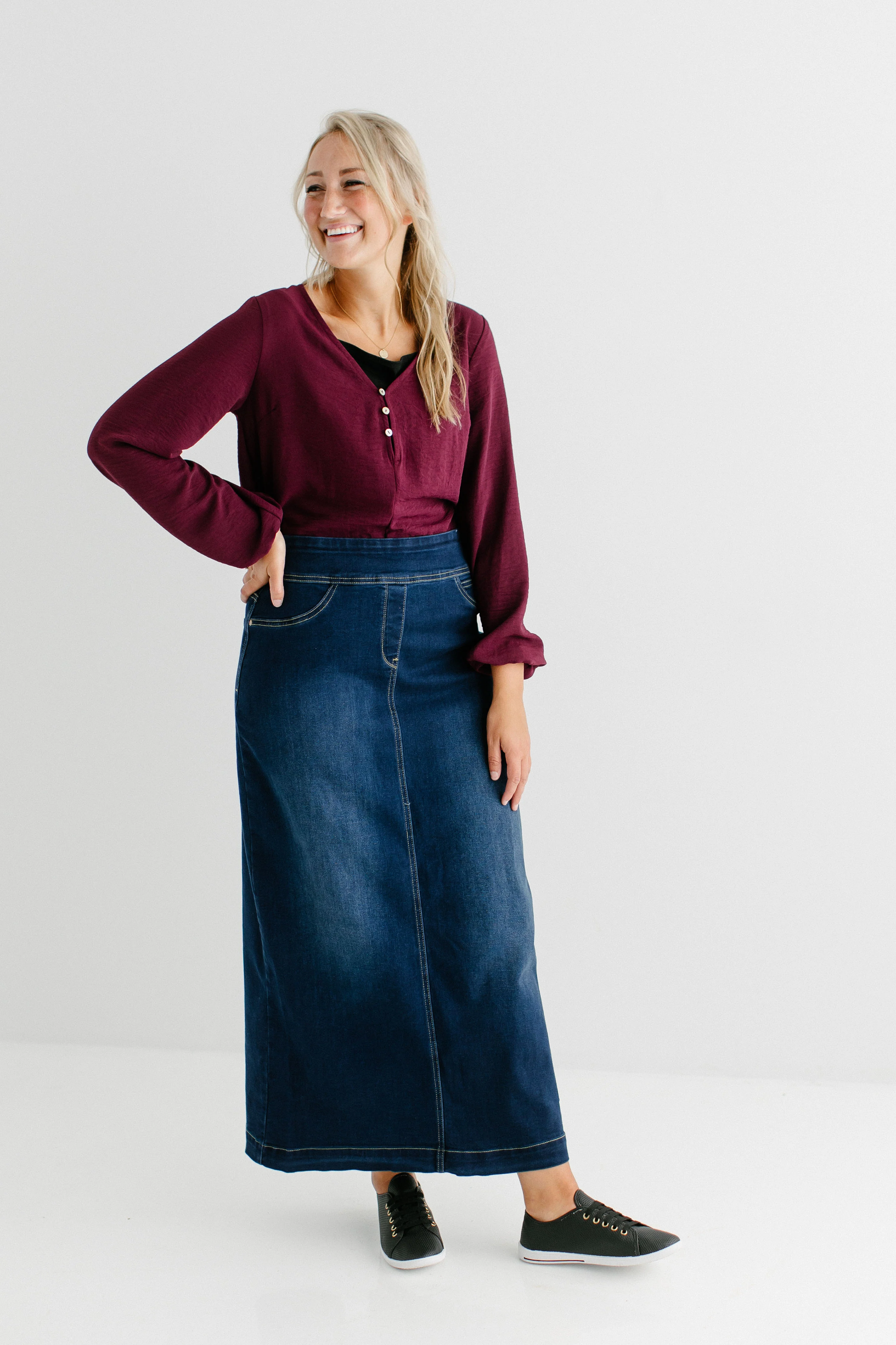 Sara Classic Long Denim Skirt - Image 13
