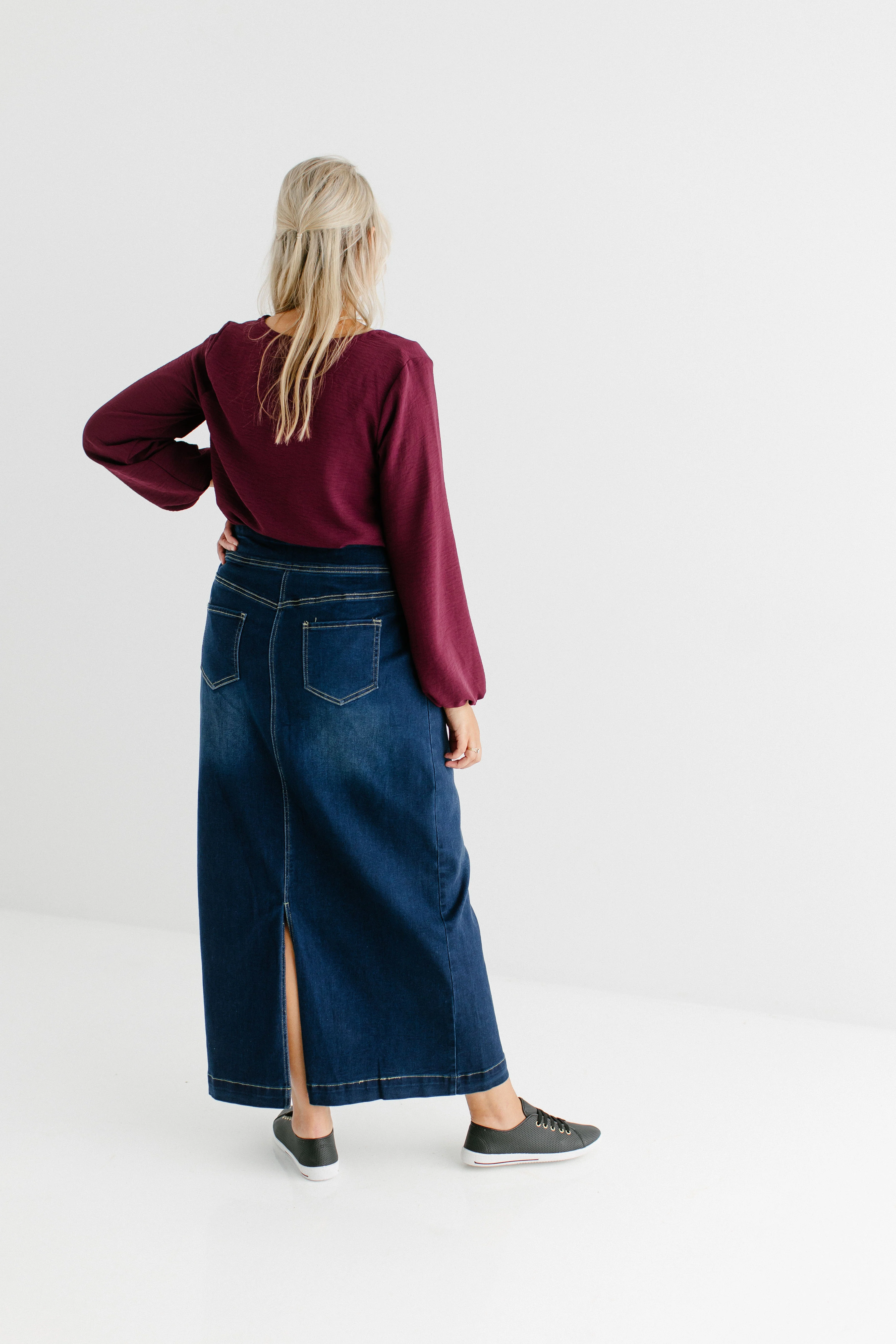 Sara Classic Long Denim Skirt - Image 15
