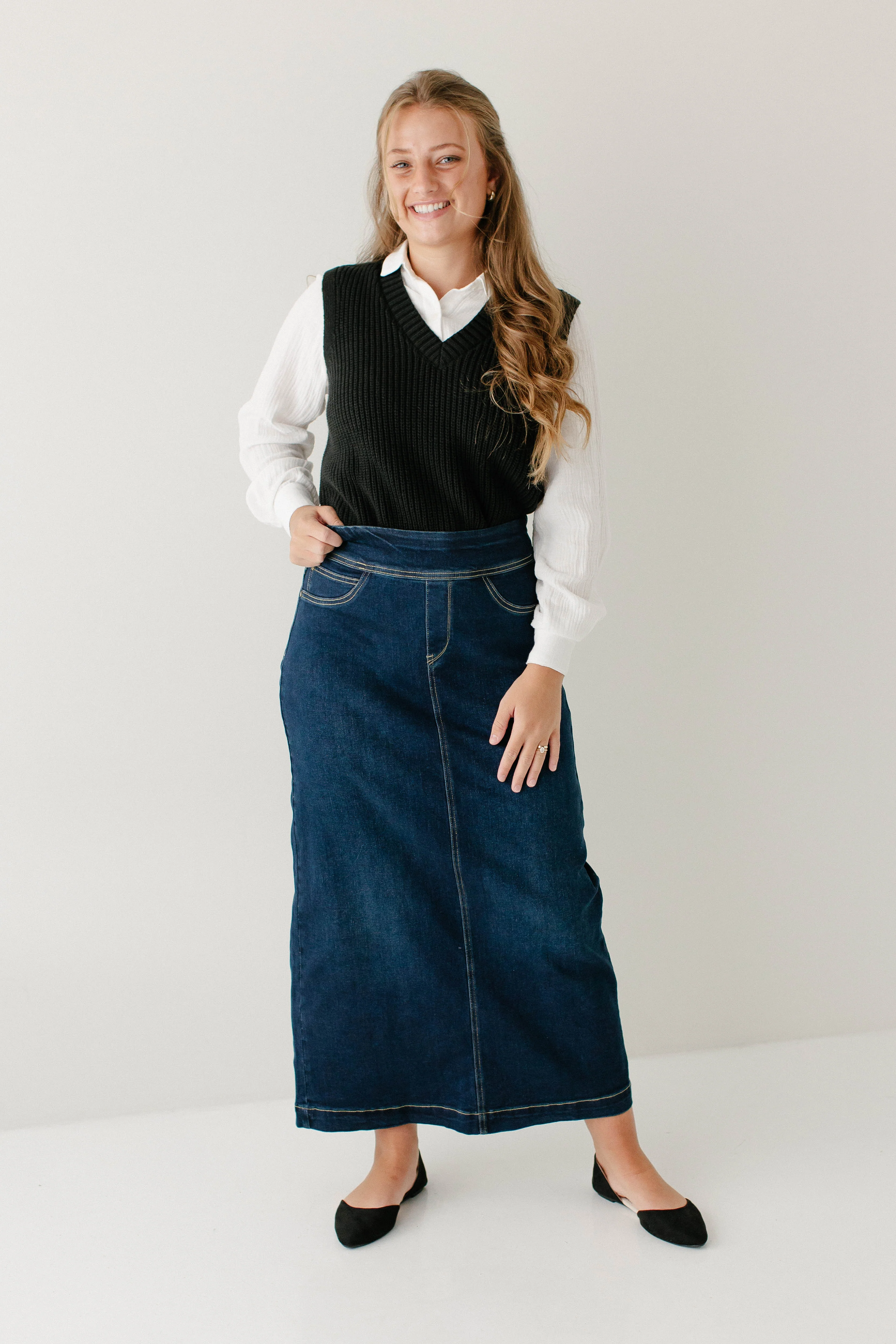 Sara Classic Long Denim Skirt - Image 5