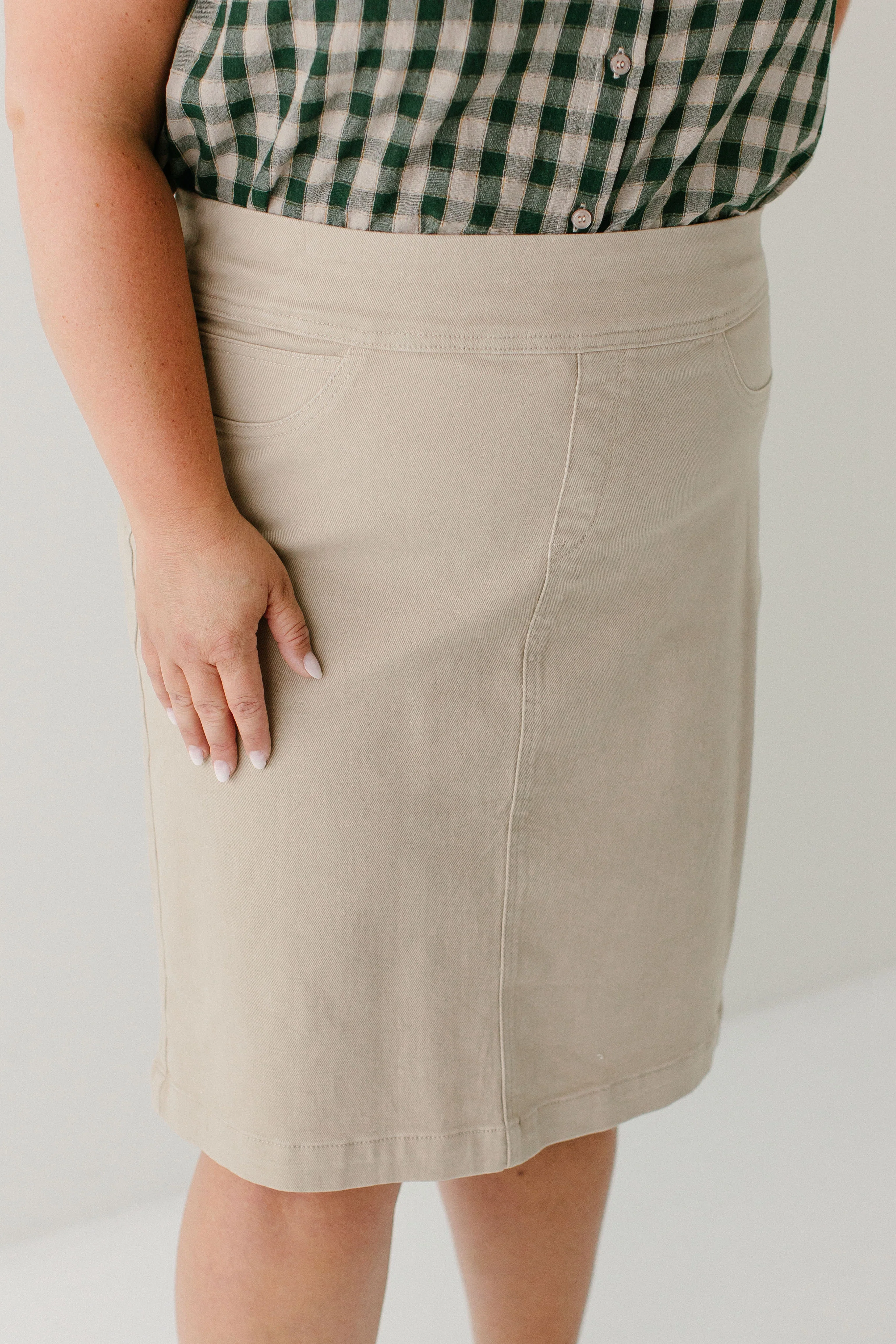 Sara Stretch Denim Skirt in Khaki - Image 12