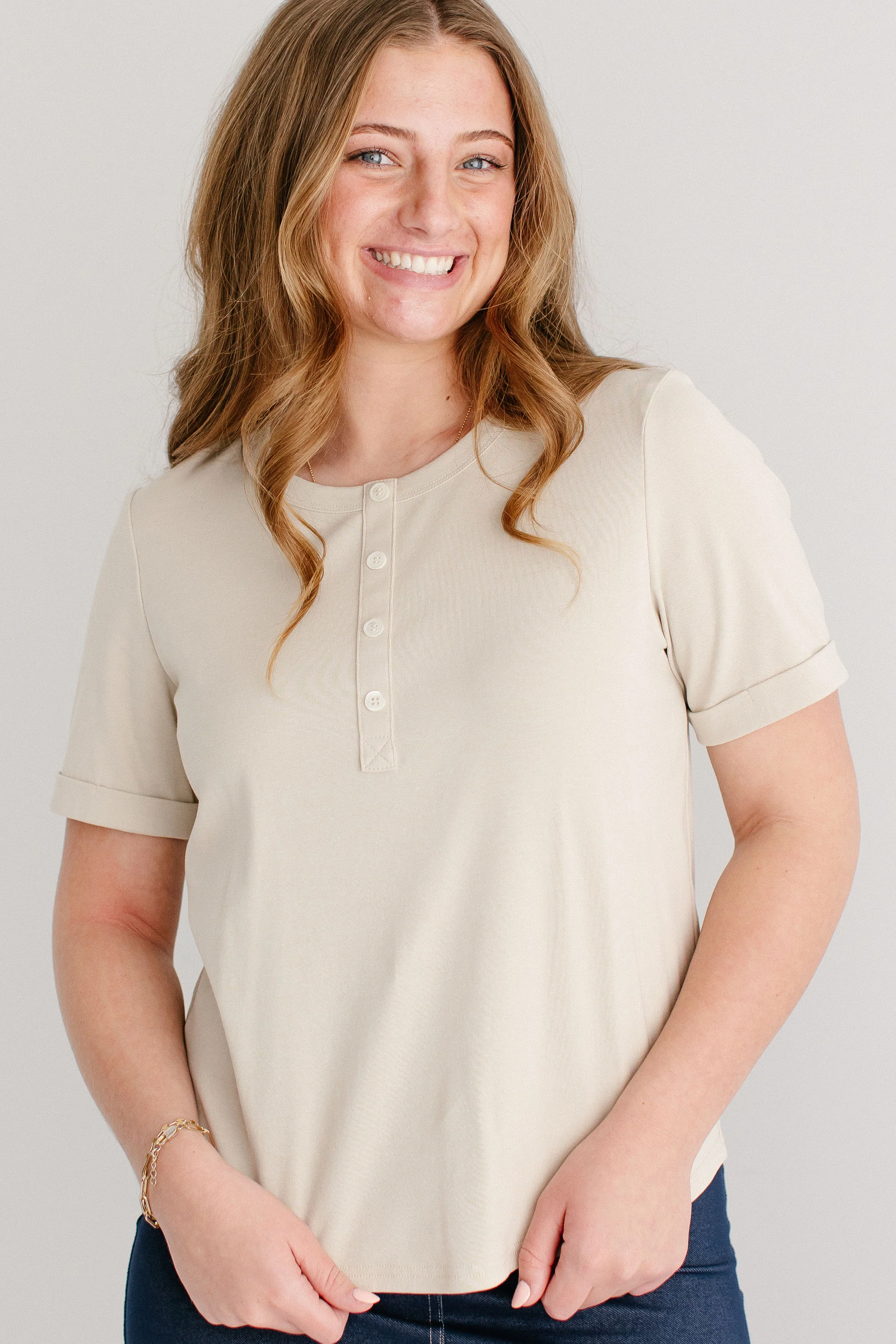 Shay Henley Top FINAL SALE - Image 3