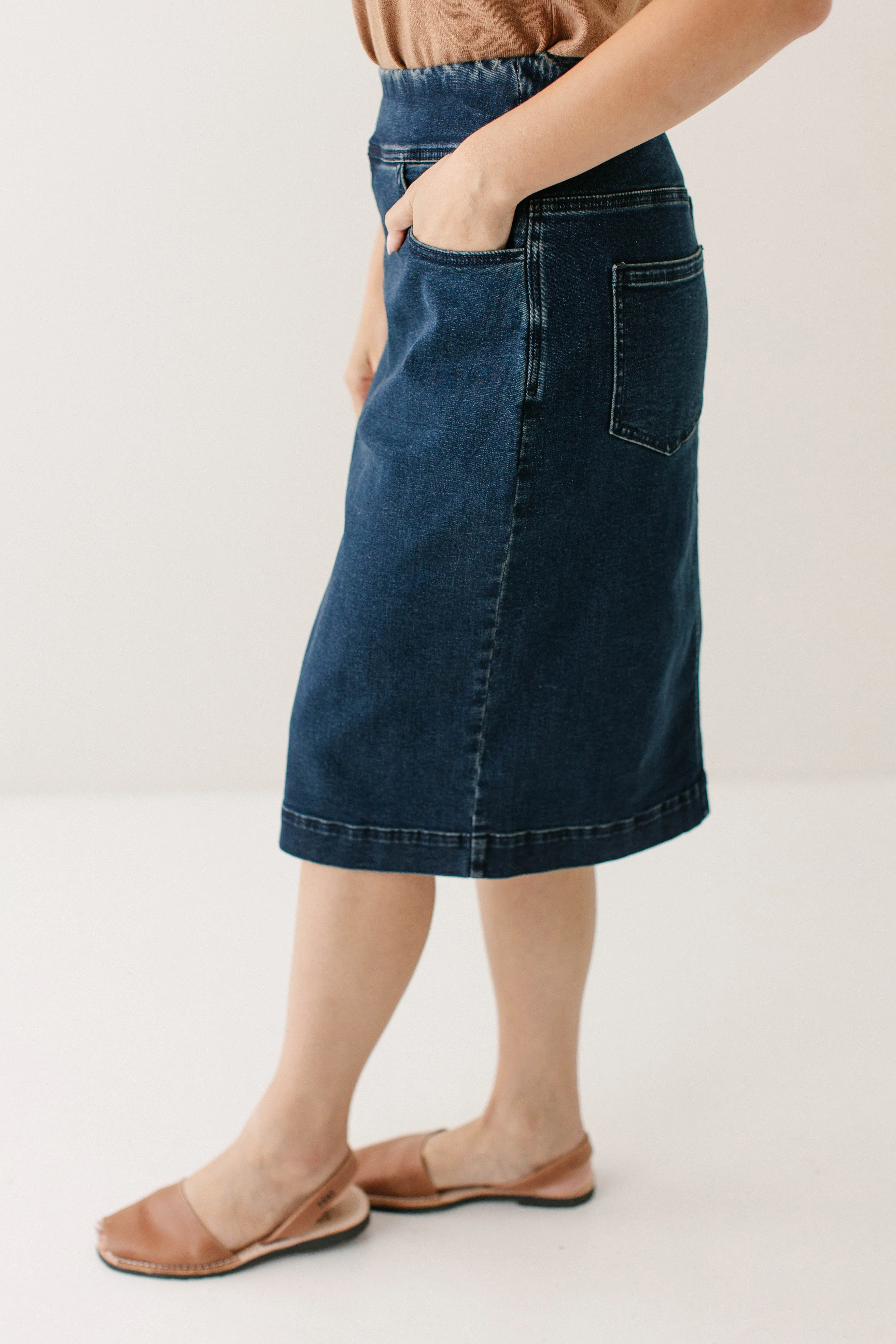 Sheridan Stretch Denim Skirt - Image 18