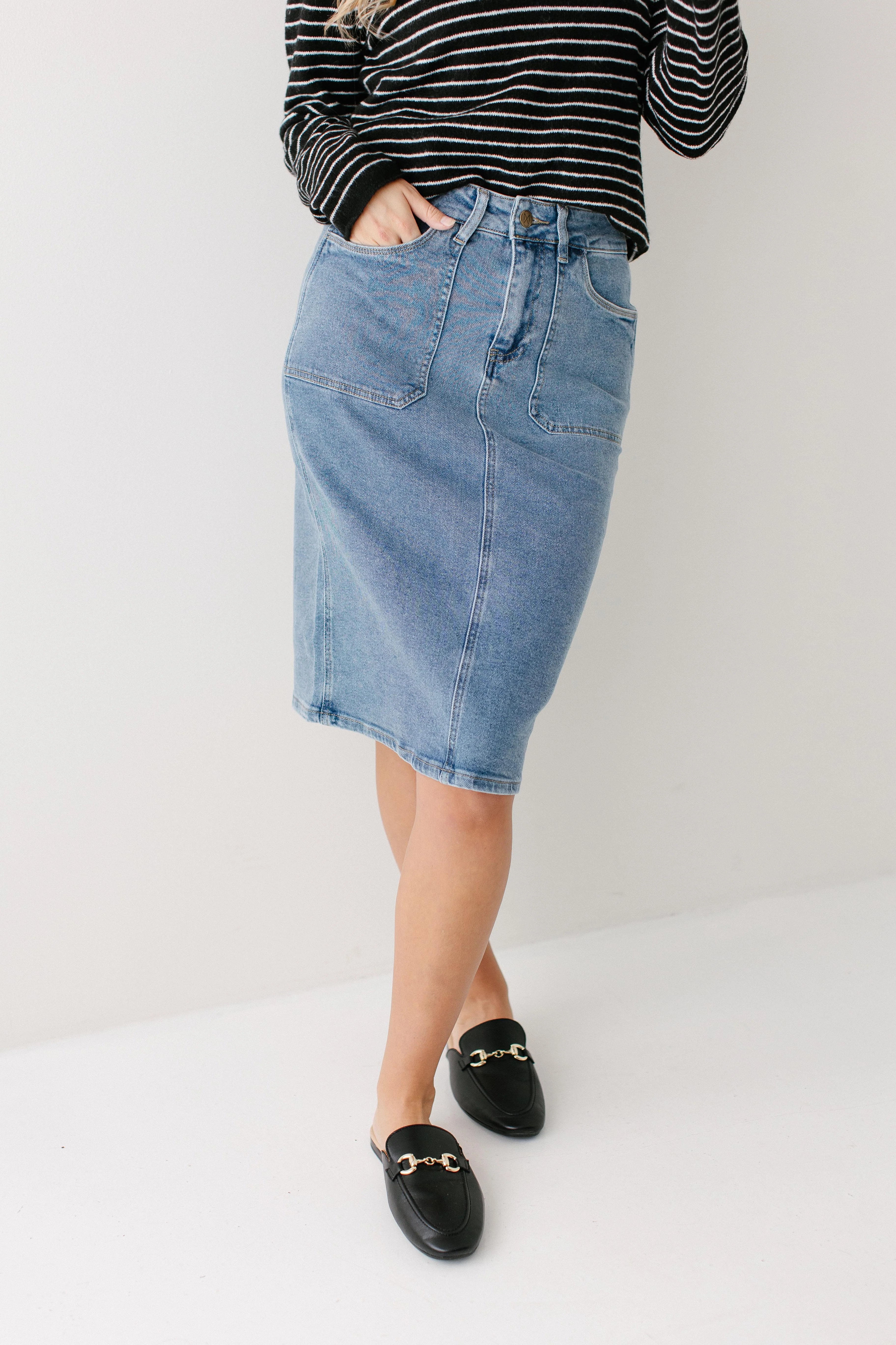Sonya Patch Pocket Stretch Denim Skirt - Image 5