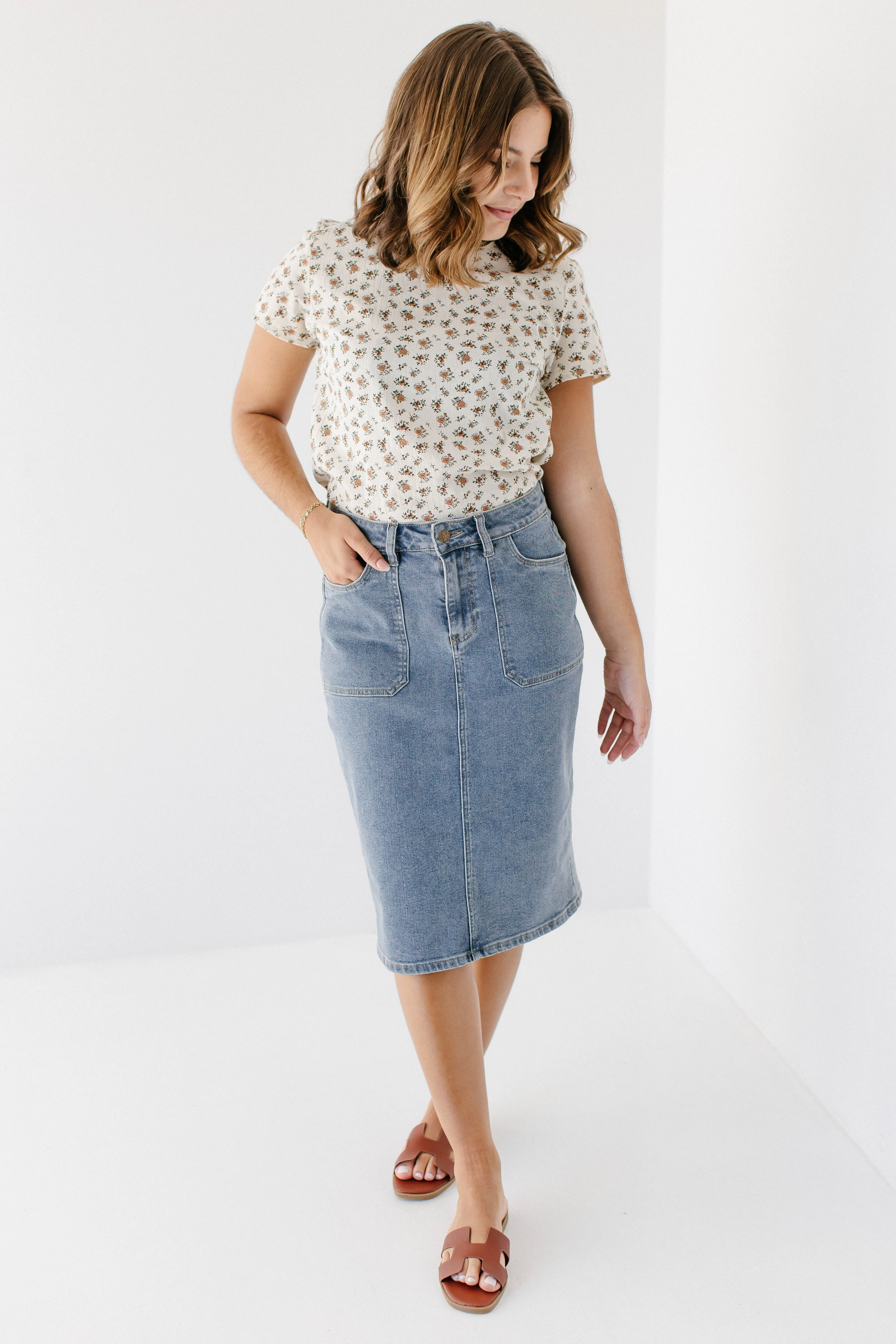Sonya Patch Pocket Stretch Denim Skirt - Image 9