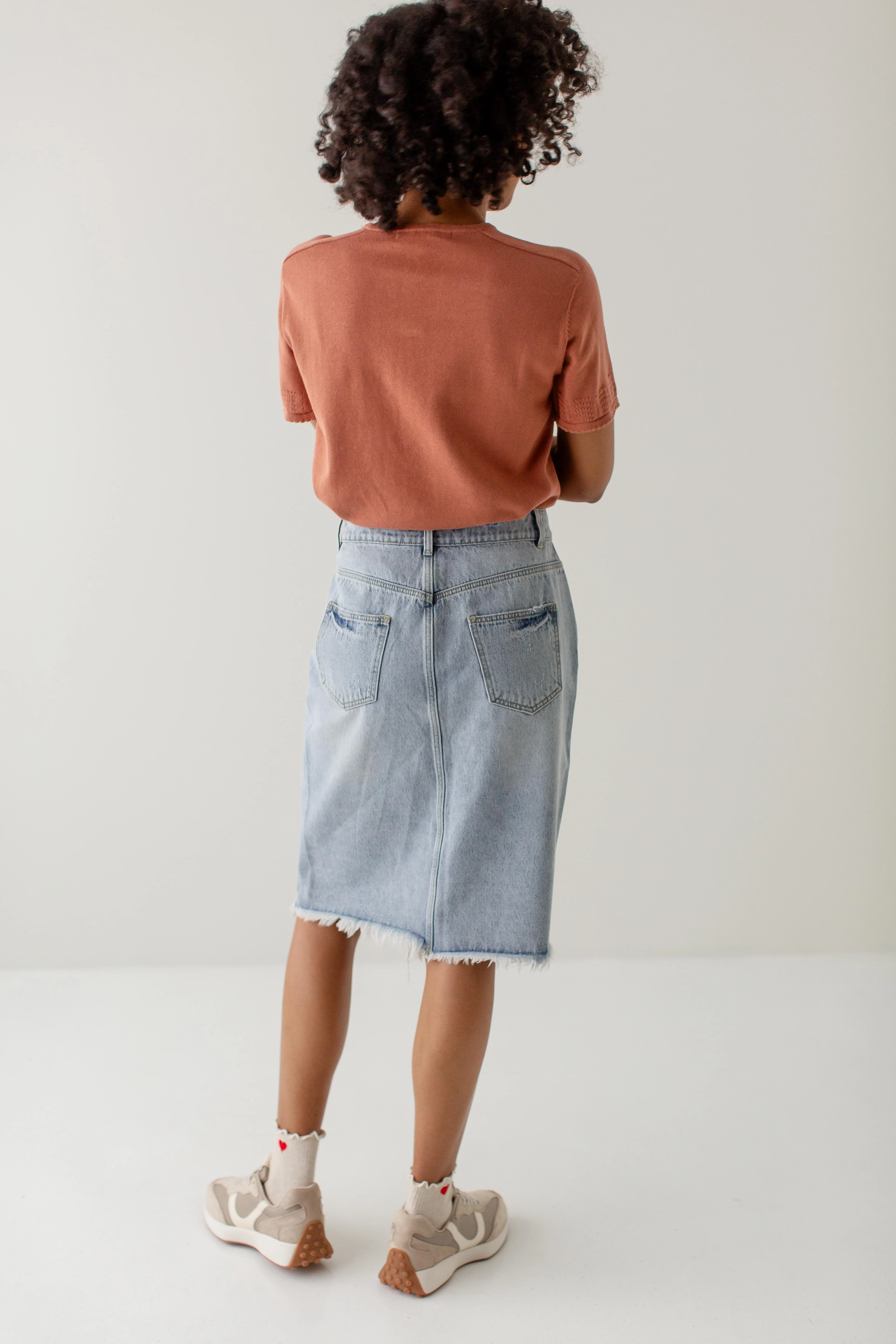 Sydney Distressed Raw Hem Denim Skirt - Image 9