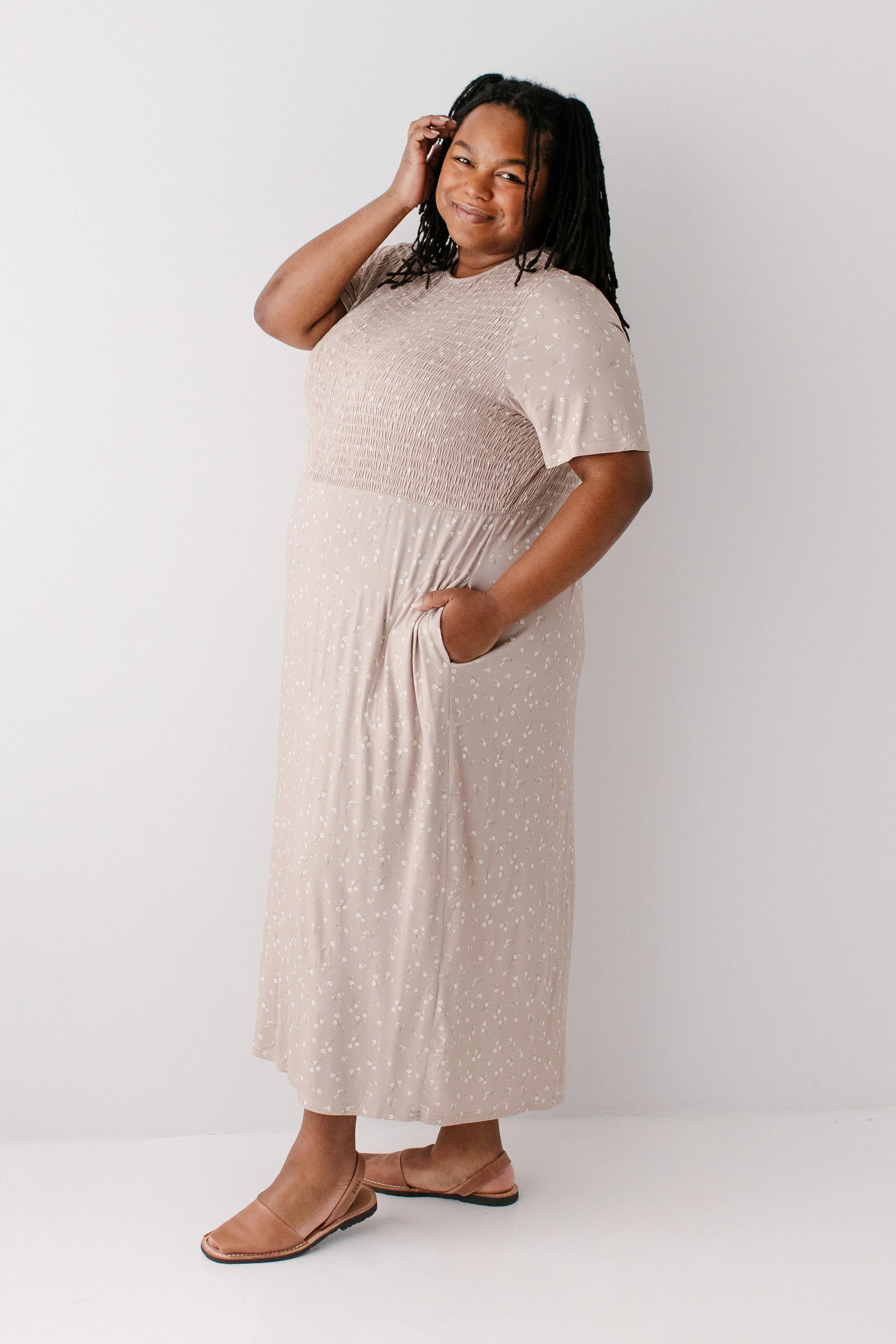 Vita Ditsy Floral Smocked Bodice Midi Dress - Image 9
